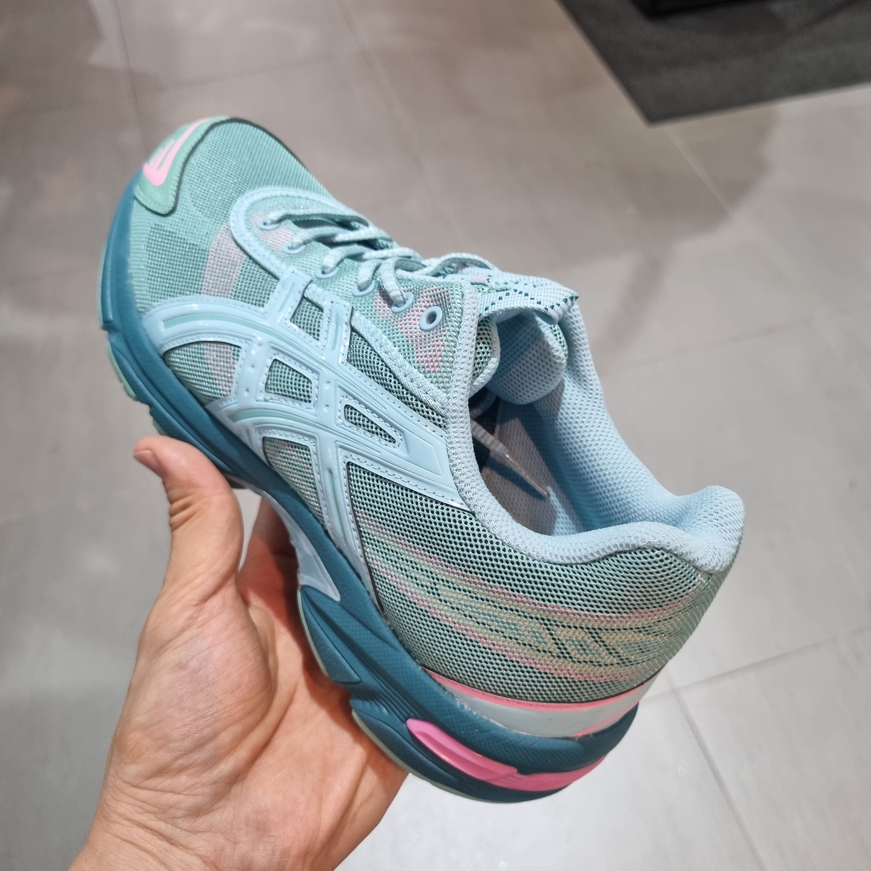 (W) Asics UB2-S Gel-1130 Wasabi 착용 스타일