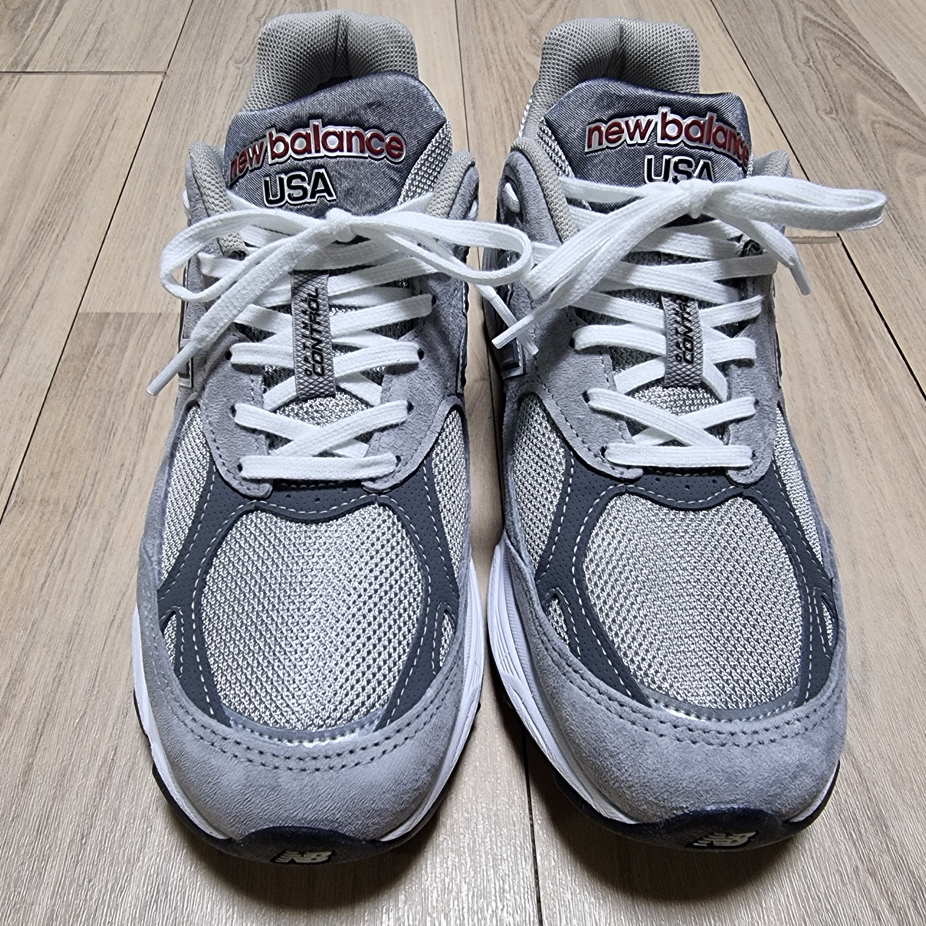 New Balance 990v3 Made in USA Grey - D Standard 착용 스타일
