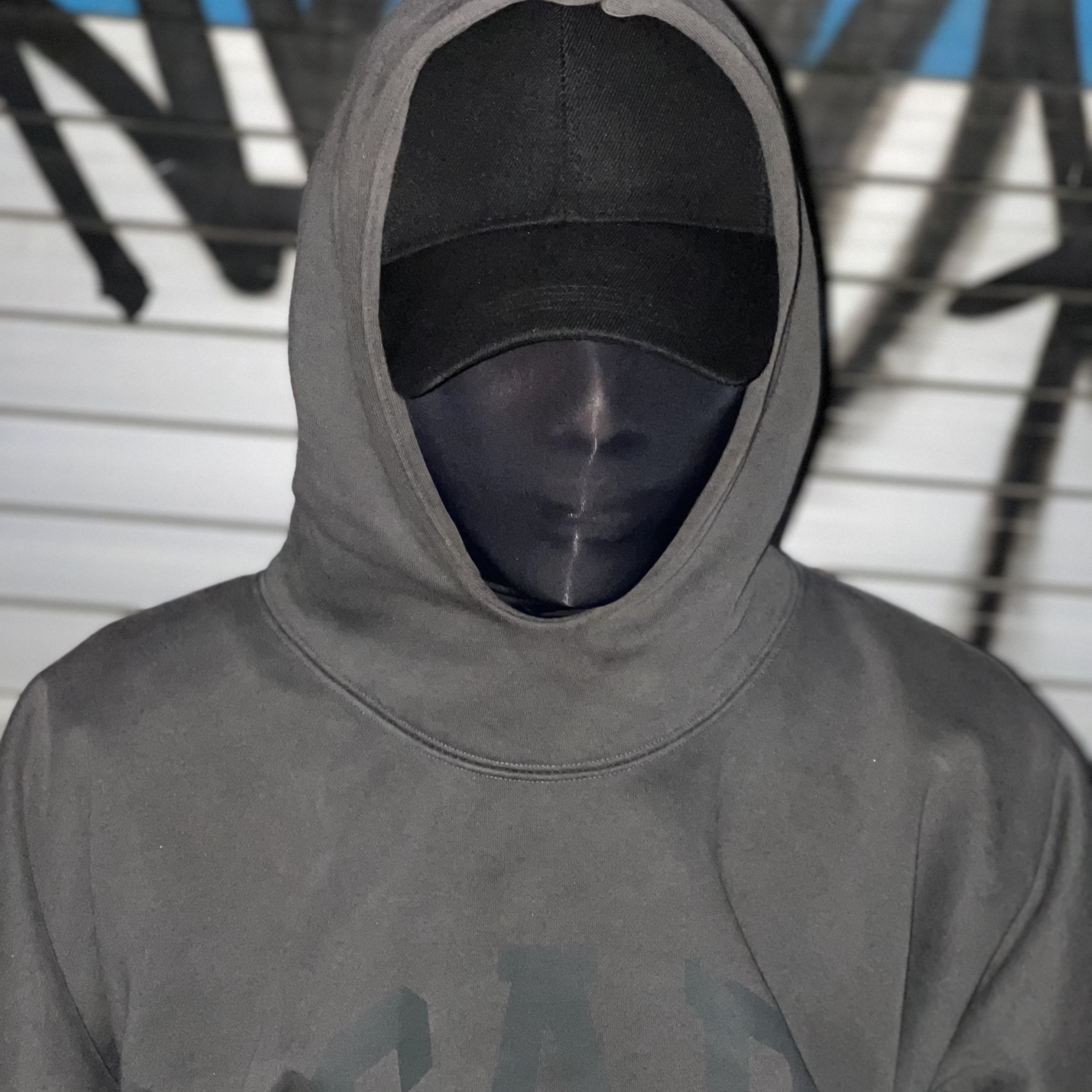 Yeezy Gap Engineered By Balenciaga Dove Hoodie Black, Adidas Yeezy Boost 350 V2 Beluga 2.0 착용 스타일 - 2