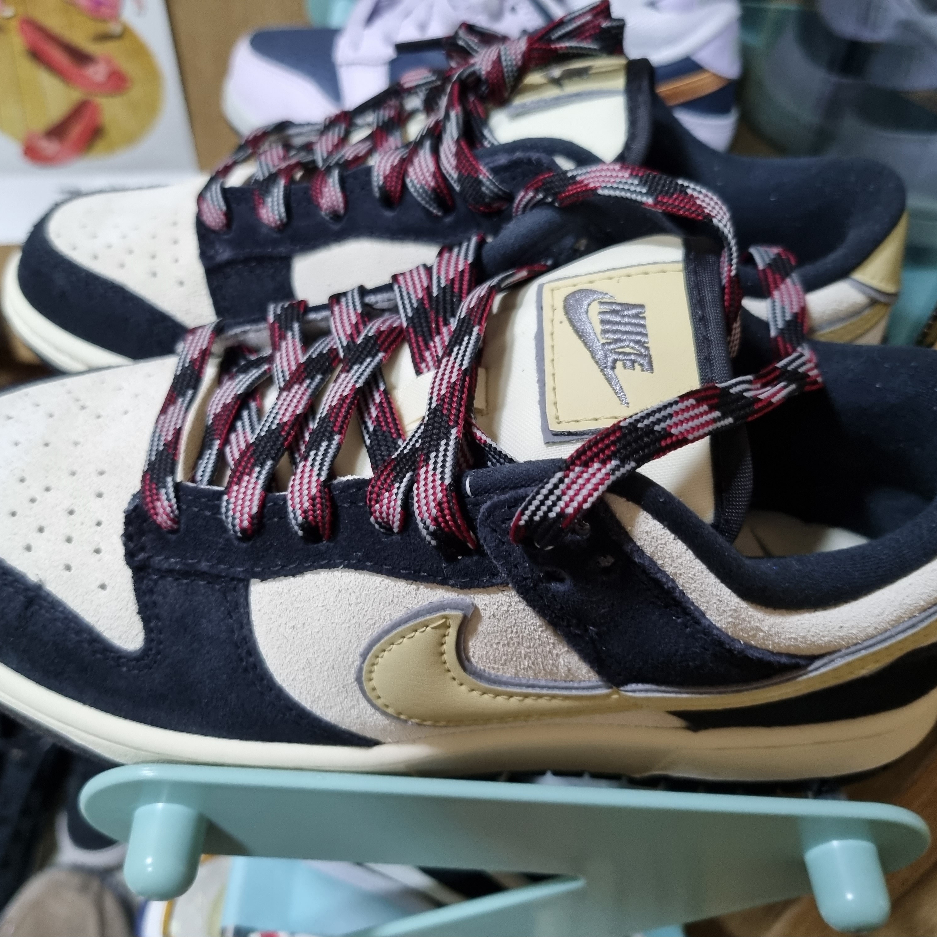 (W) Nike Dunk Low LX Black Suede 착용 스타일
