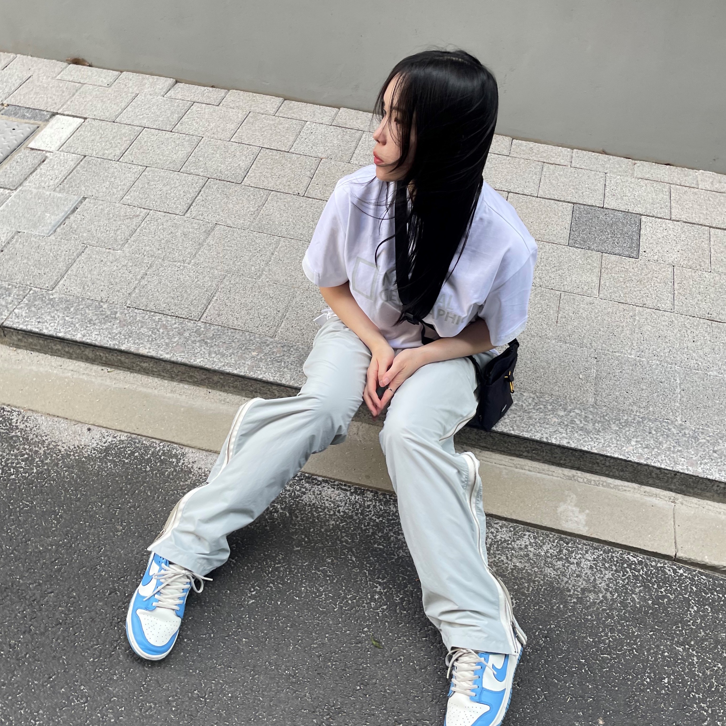 (W) Nike Dunk Low Coast, Nike Dunk Low Retro University Blue 착용 스타일 - 2