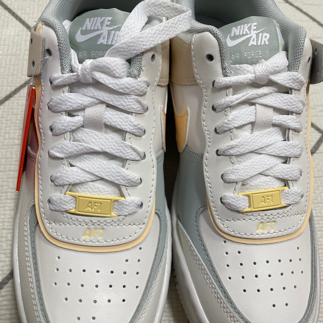 (W) Nike Air Force 1 Shadow Sail Light Silver 착용 스타일