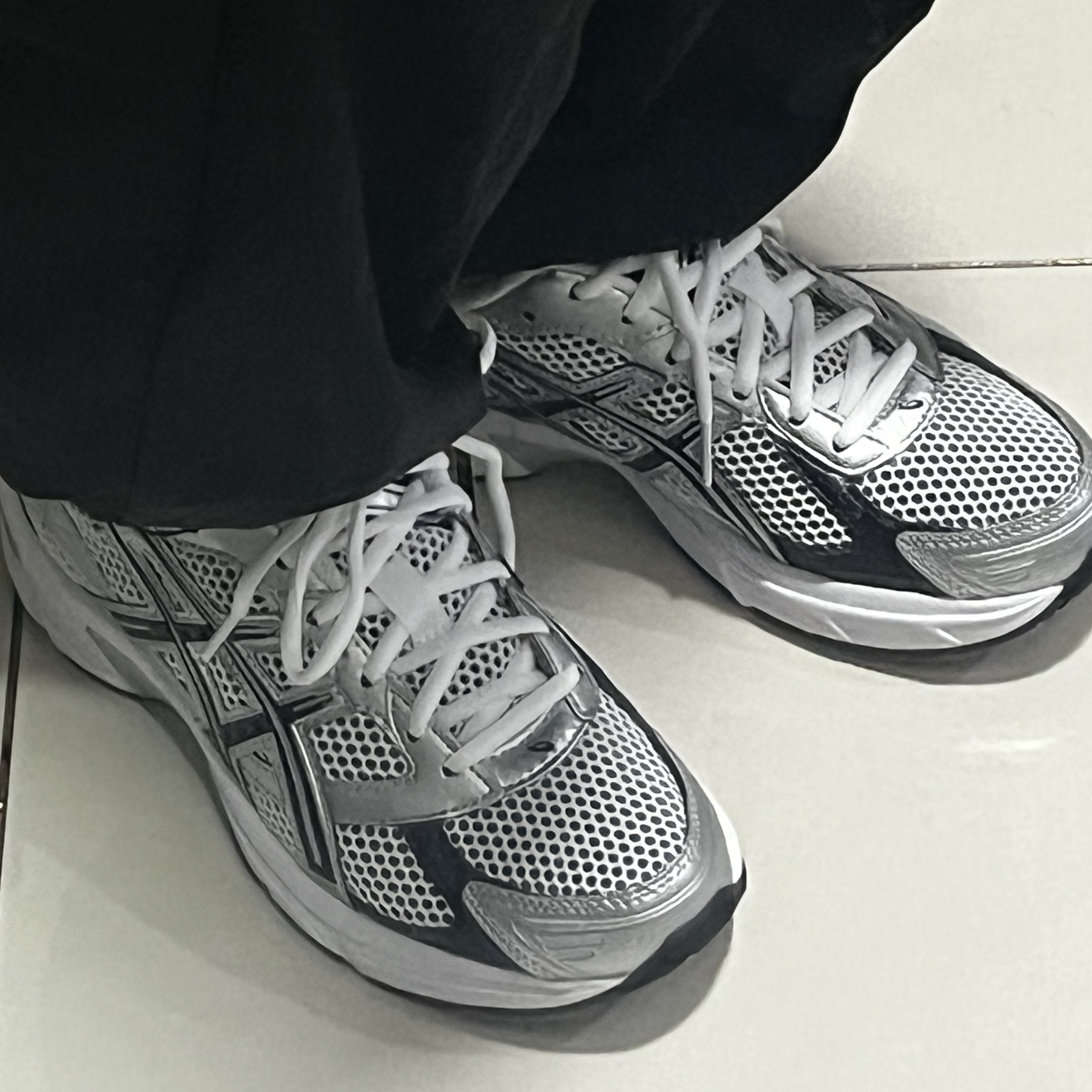 Asics Gel-1130 White Black 착용 스타일