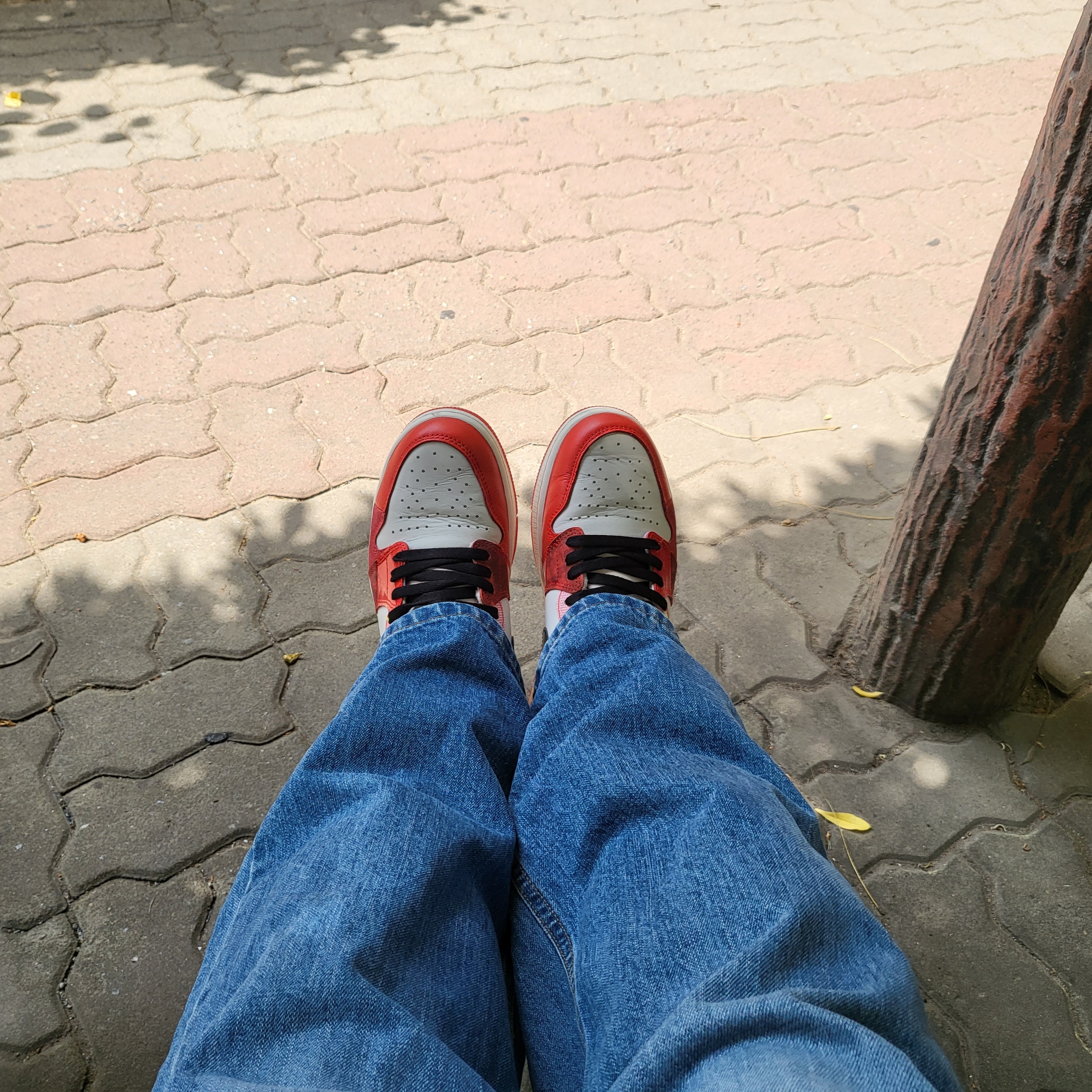 Jordan 1 Retro High Spider-Man Next Chapter 착용 스타일 - 1