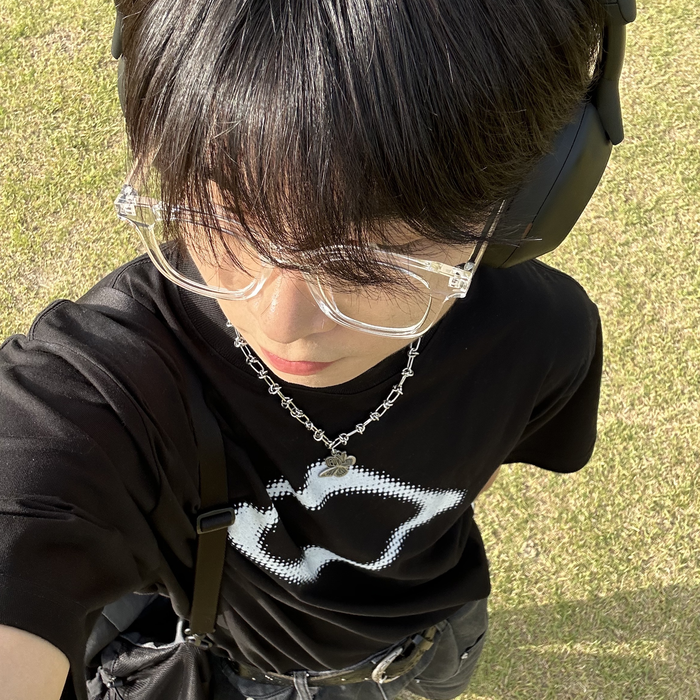 Nike x Ambush Dunk High Deep Royal Blue, (W) Mischief Rhombus Blur T-Shirt Basic Black 착용 스타일 - 2