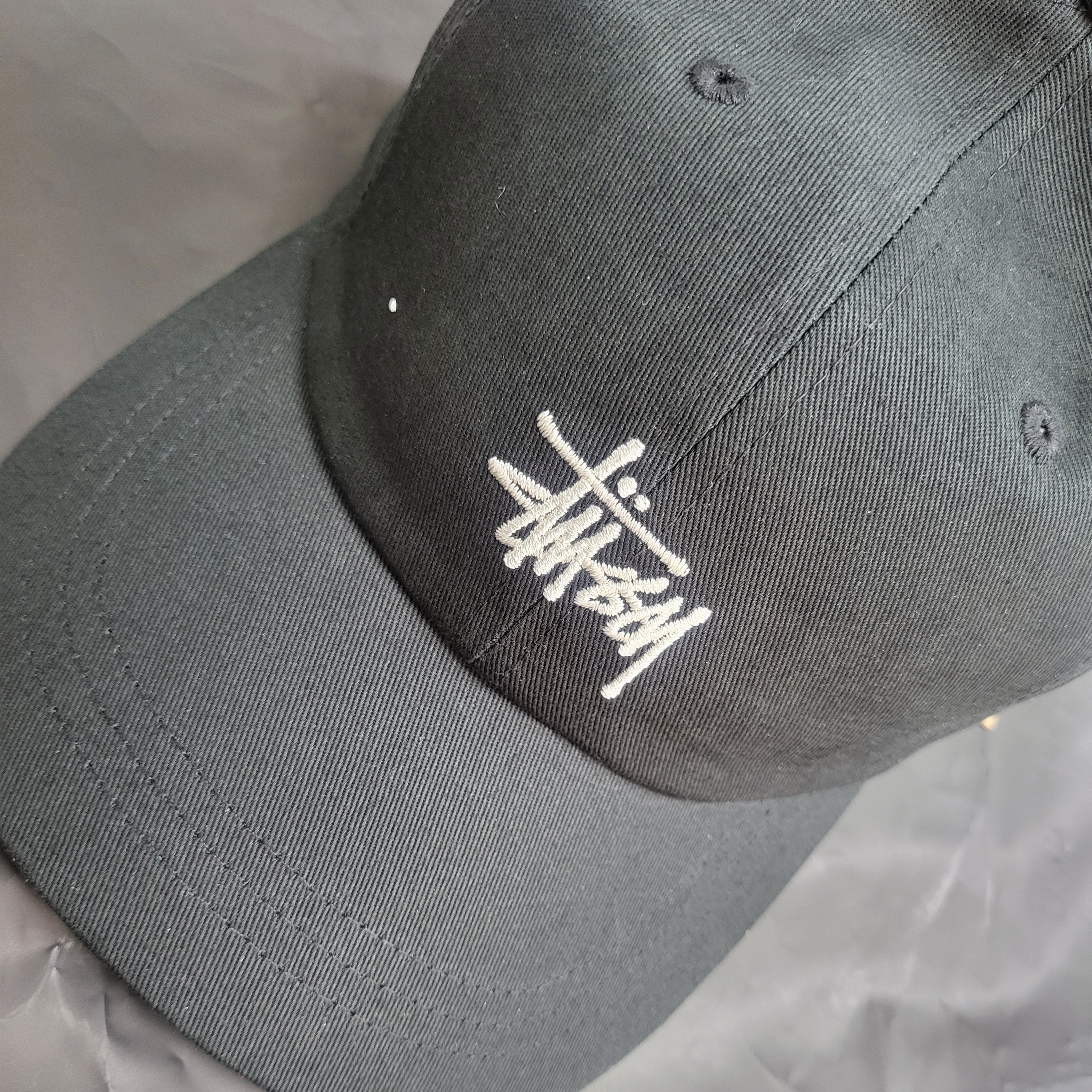 Stussy Basic Stock Low Pro Cap Black 착용 스타일