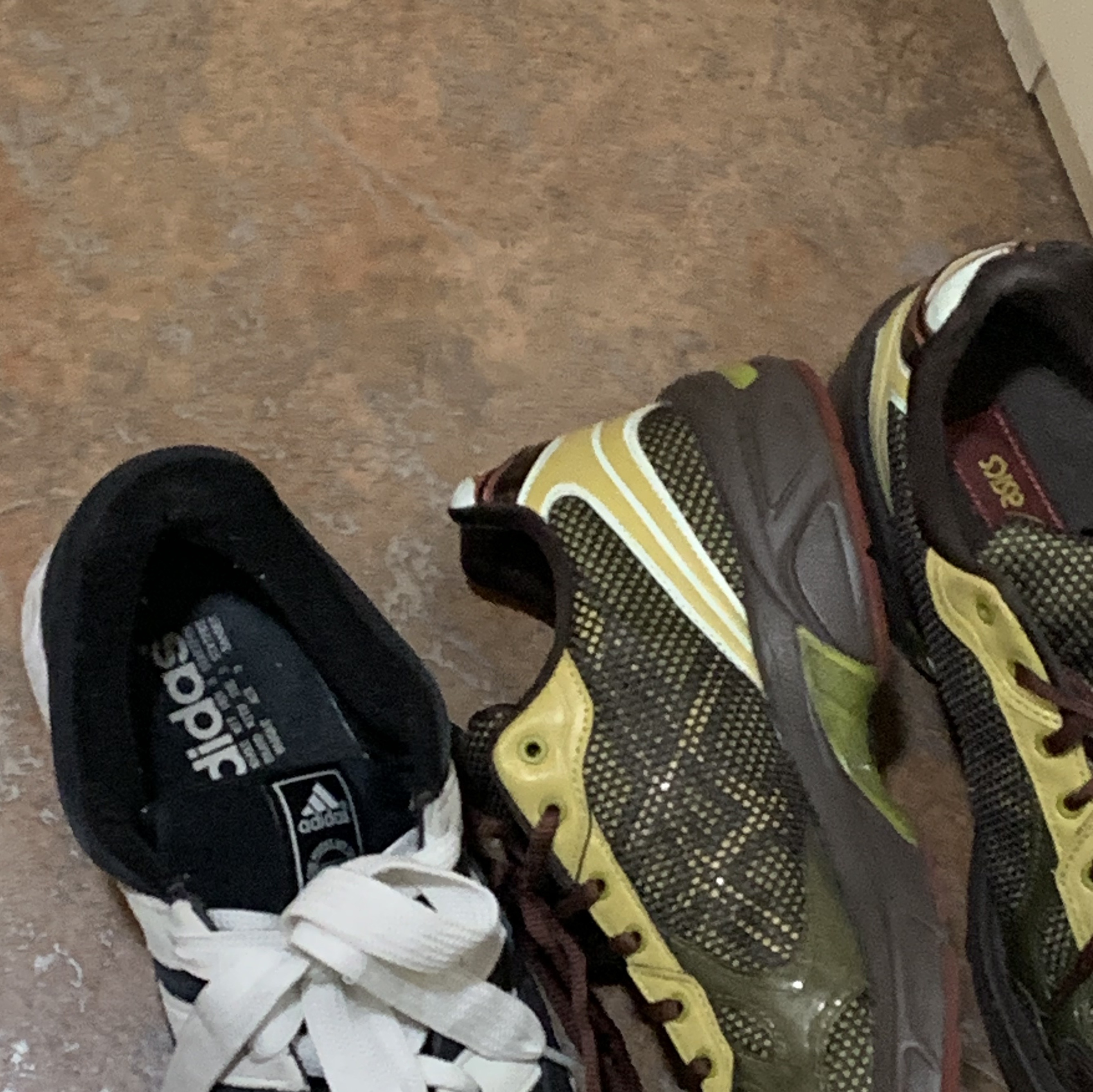Asics UB4-S Gel-1130 Demitasse, Adidas Adimatic Core Black 착용 스타일 - 2