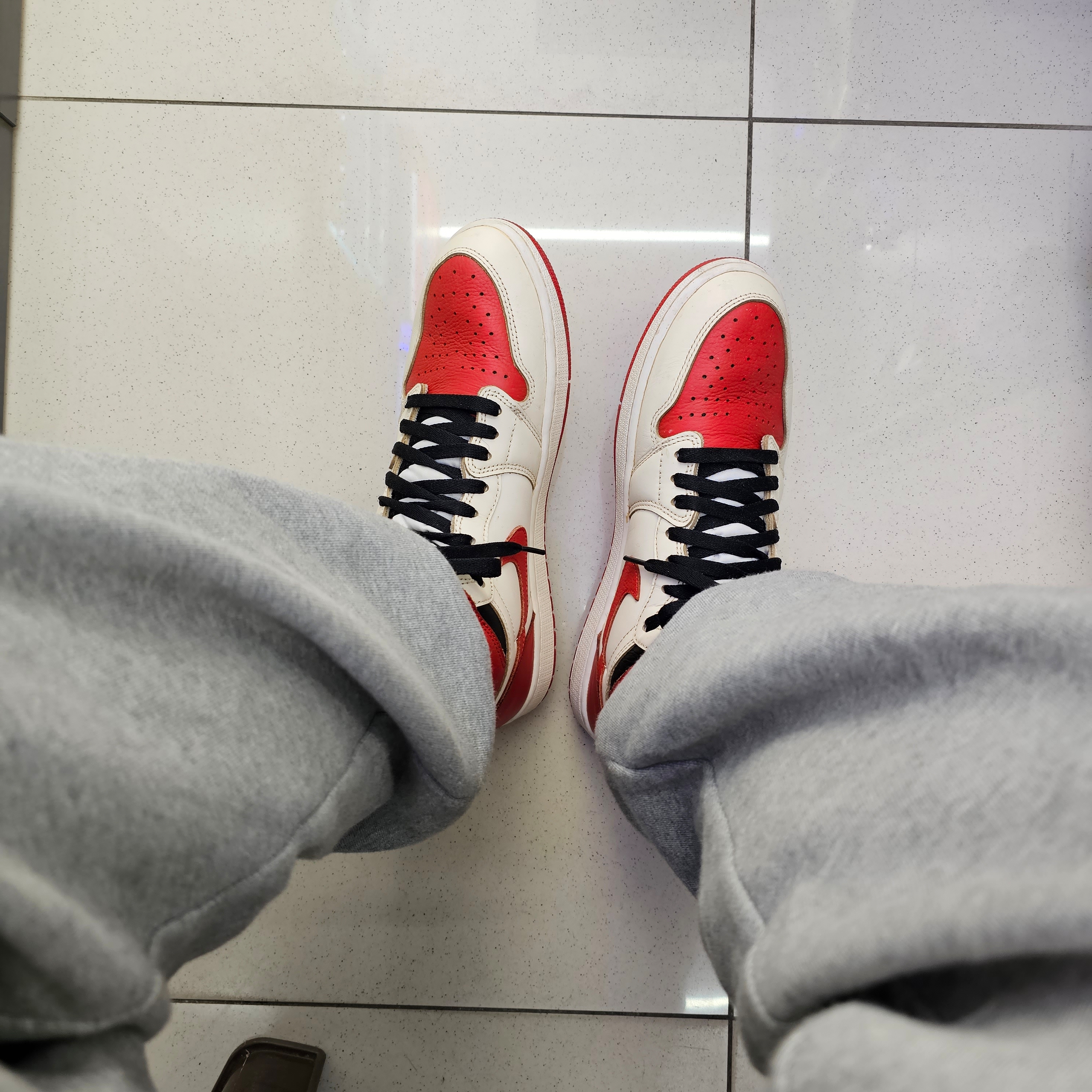 Jordan 1 Retro High OG Heritage 착용 스타일 - 3
