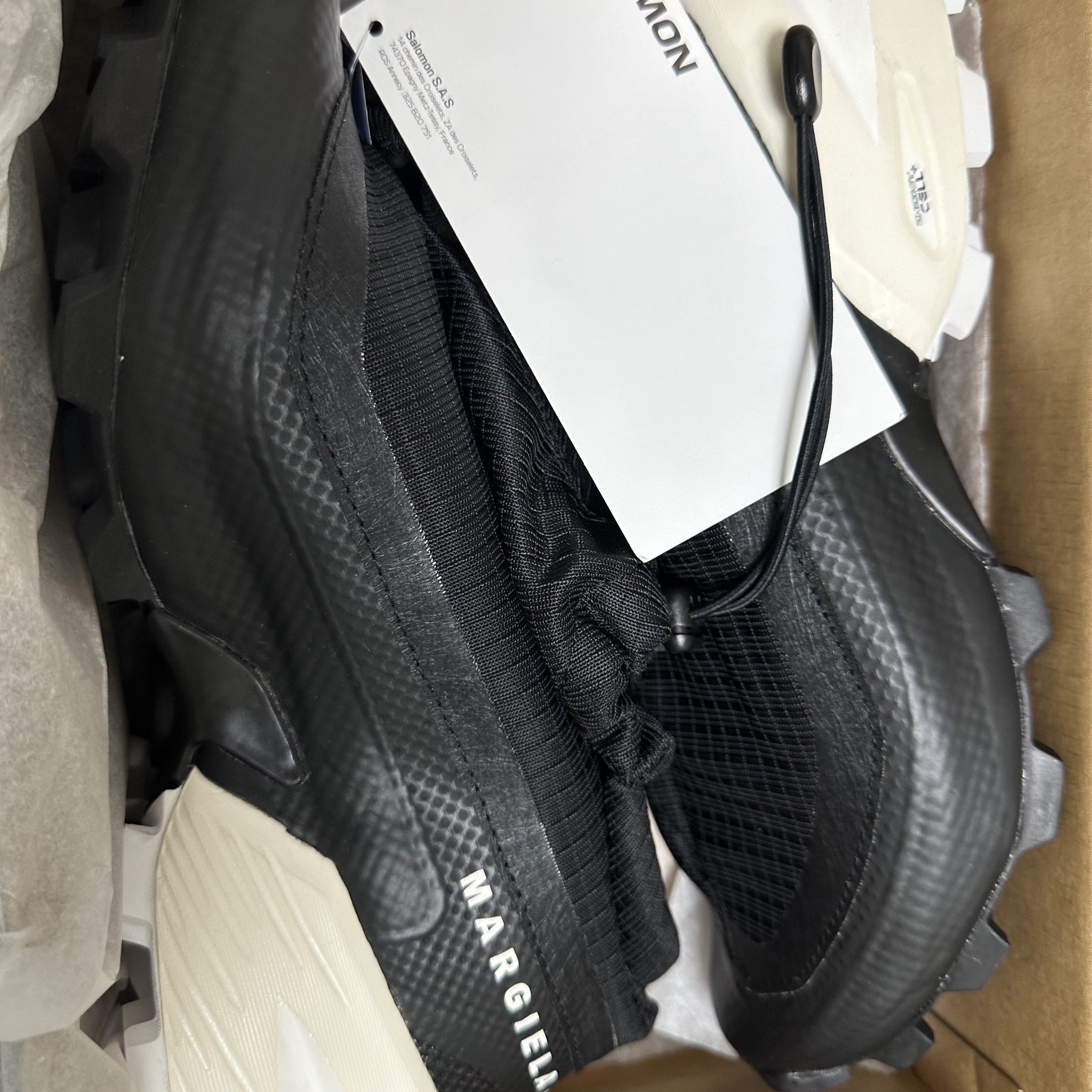 MM6 x Salomon Draw String Low Sneakers Black 착용 스타일