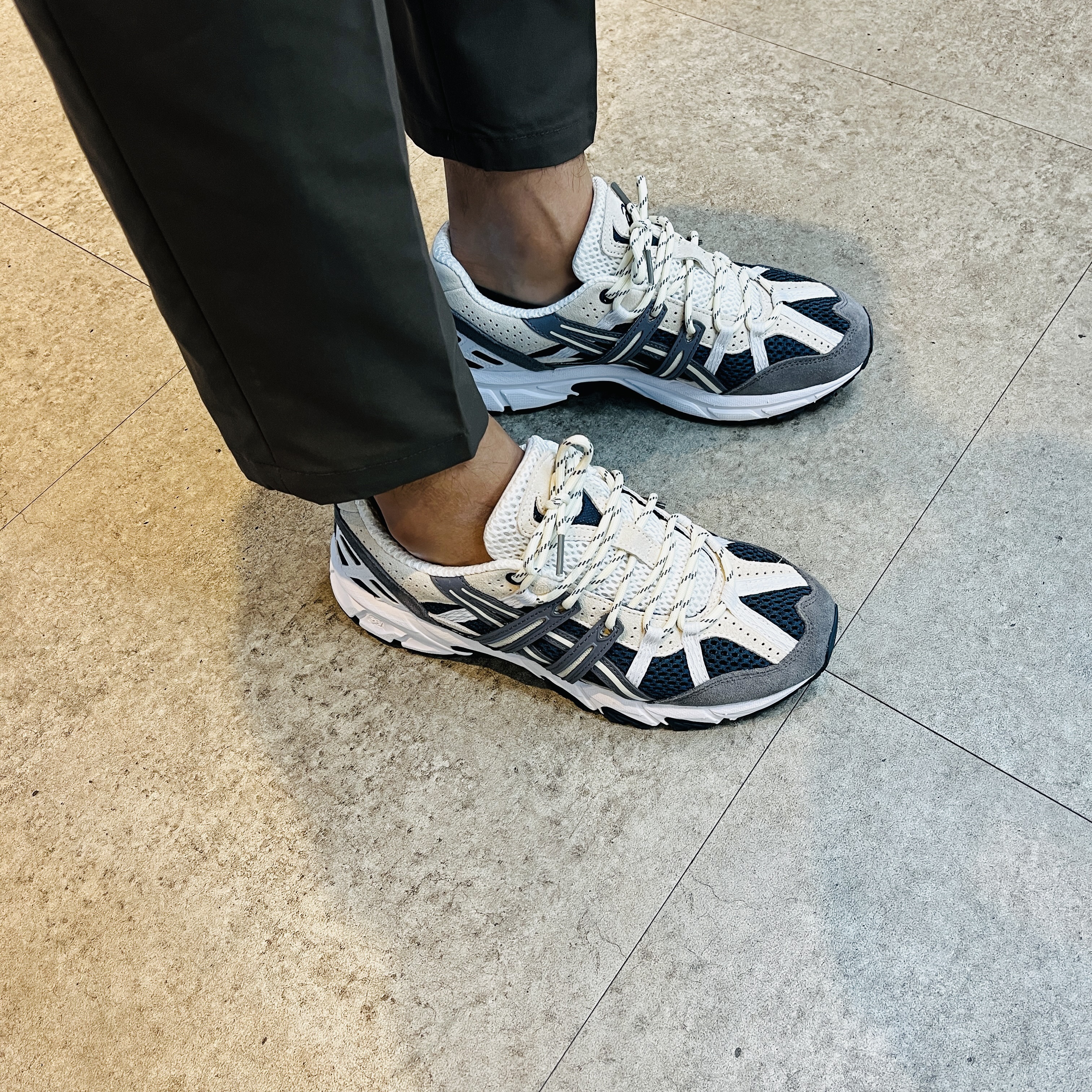Asics Gel-Sonoma 15-50 French Blue 착용 스타일 - 1
