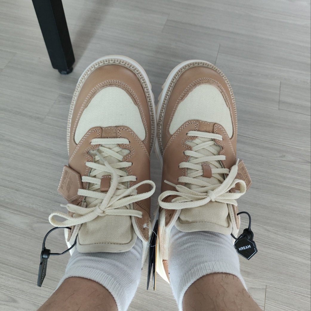 New Balance x Tokyo Design Studio 574 Vachetta Tan 착용 스타일