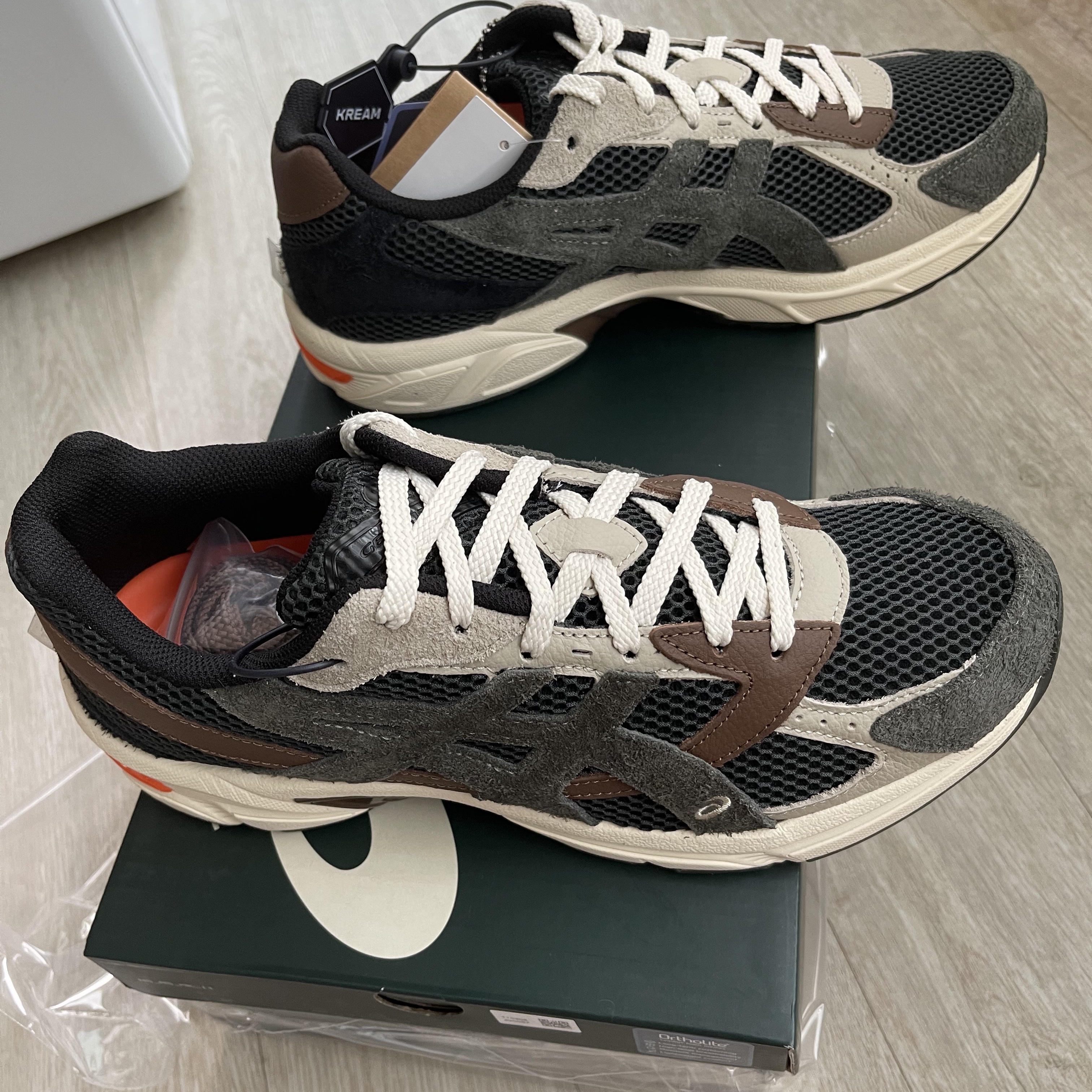 Asics x Hal Studios Gel-1130 MK-II Forest 착용 스타일 - 2