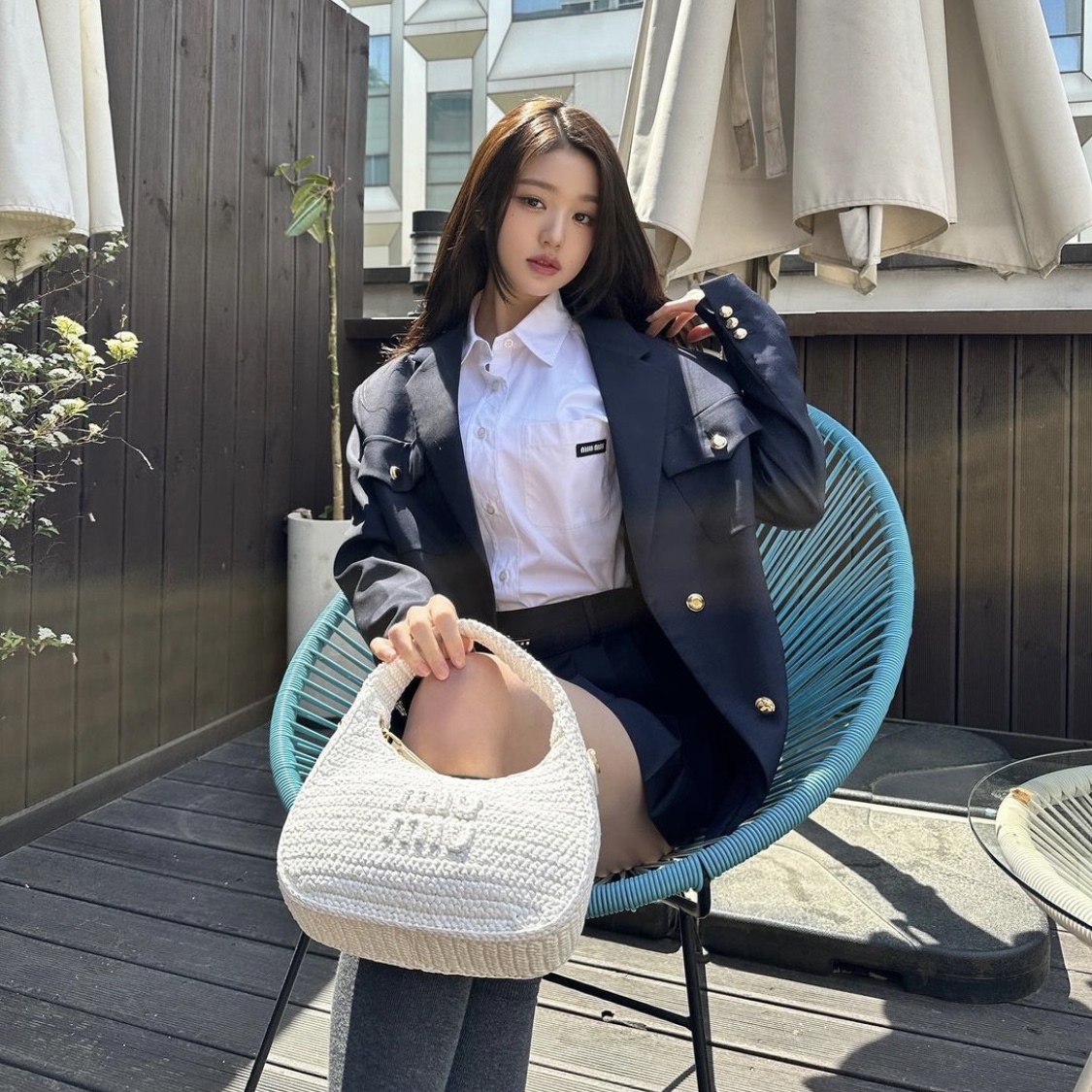 (W) Miu Miu Poplin Shirt White 착용 스타일