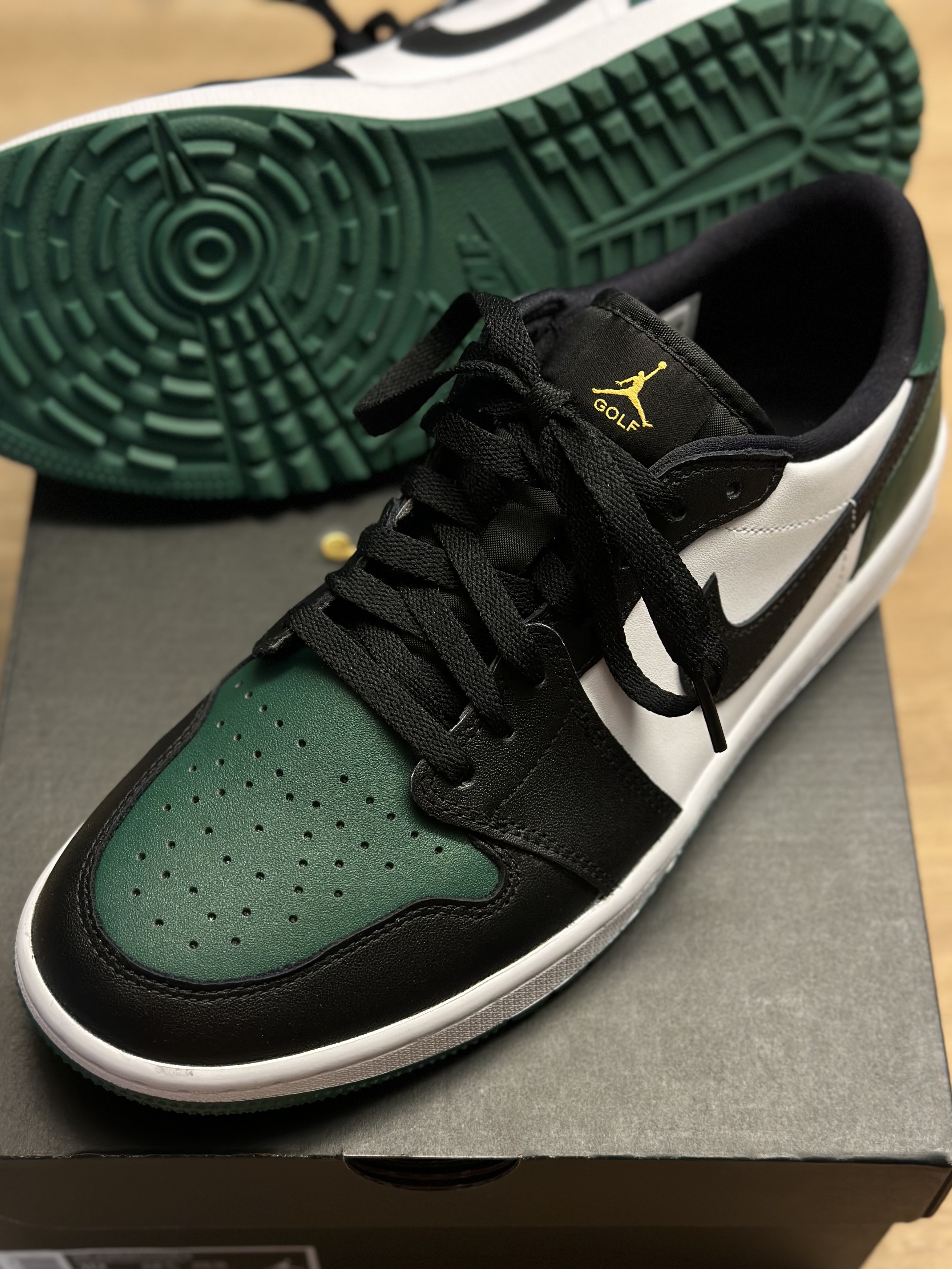 Jordan 1 Low Golf Noble Green 착용 스타일