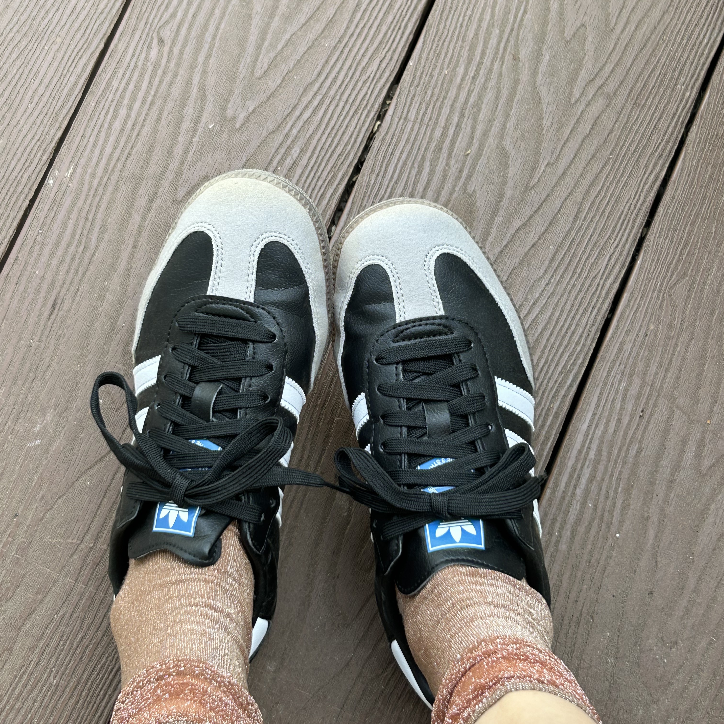 Adidas Samba Vegan Black White 착용 스타일