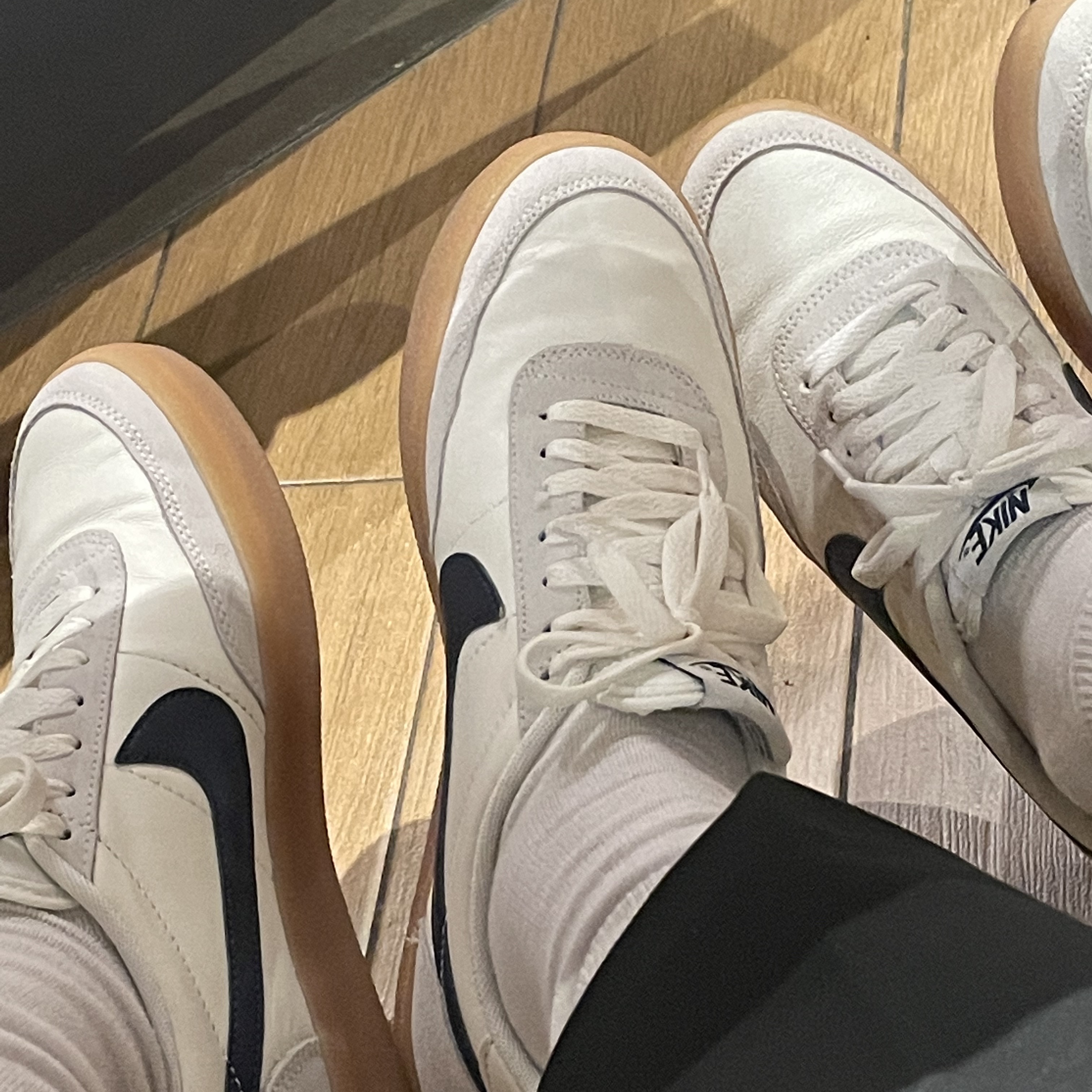 Nike x J.Crew Killshot 2 Sail Midnight Navy 착용 스타일