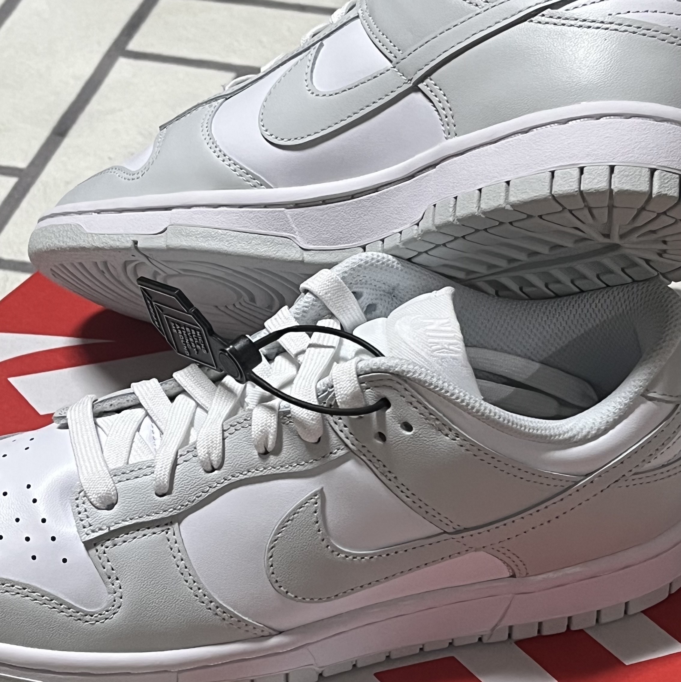(W) Nike Dunk Low Photon Dust 착용 스타일