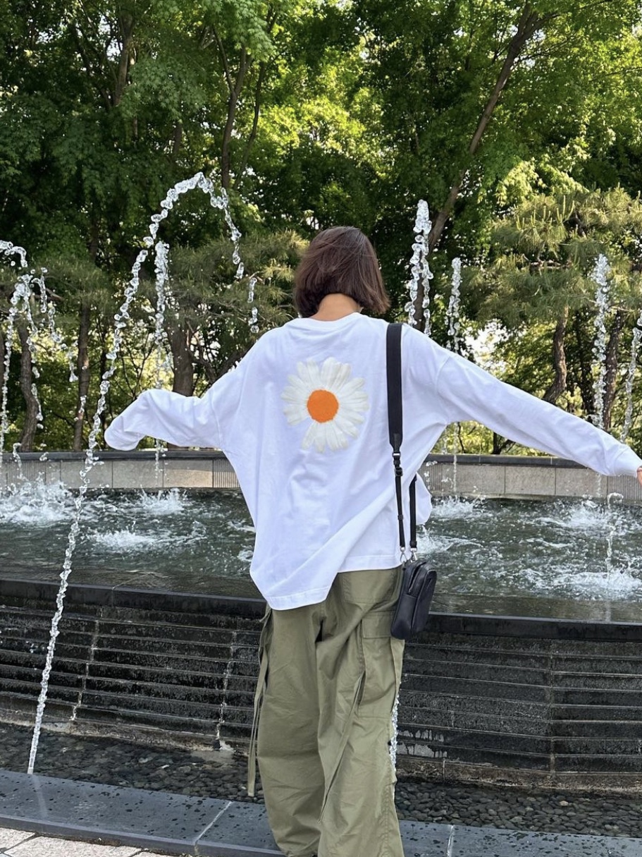Nike x Peaceminusone LS T-Shirt White (DR0098-100), Gentle Monster x Maison Margiela MM004 Grey Black 착용 스타일 - 1