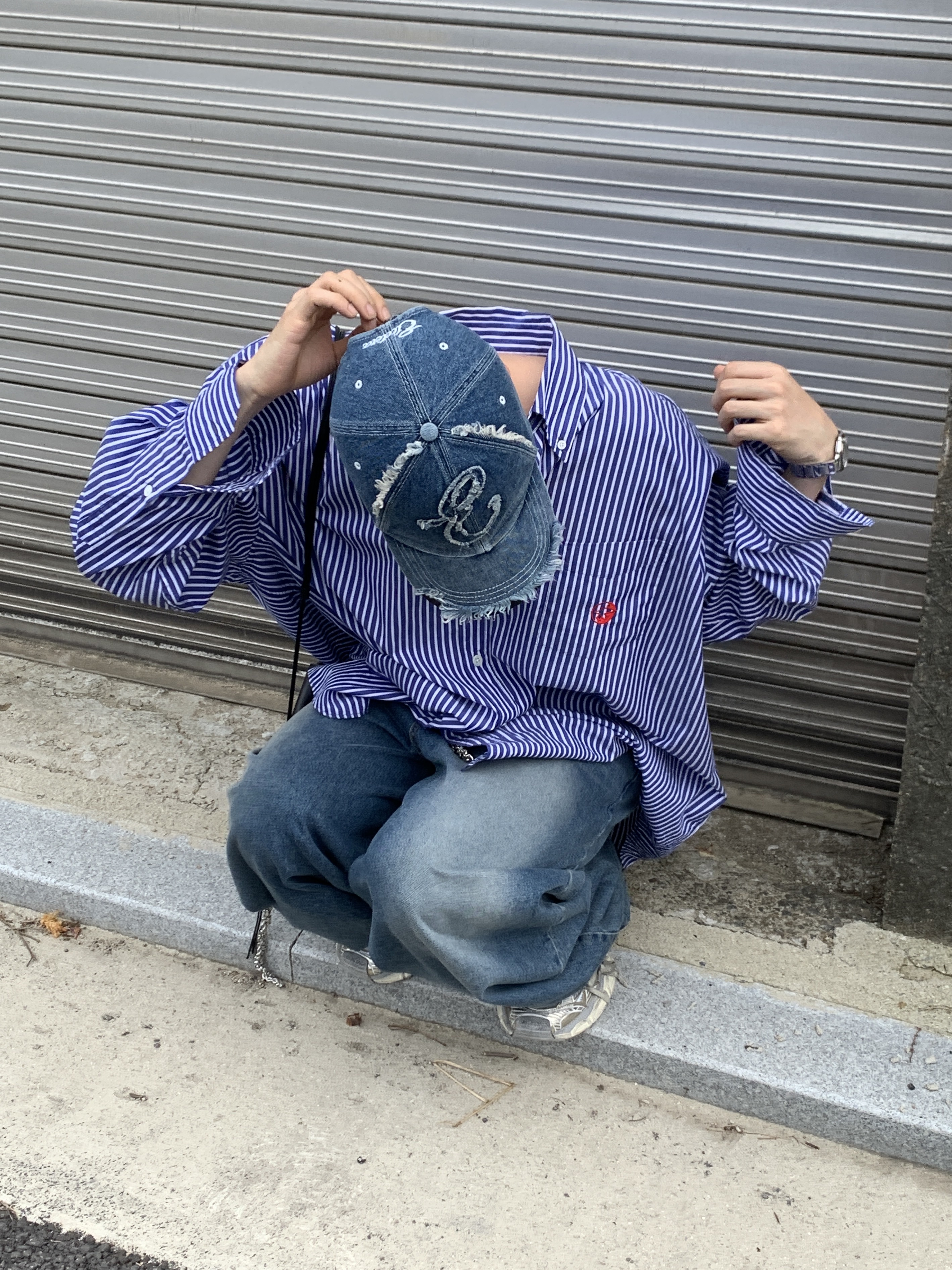 Stussy x Our Legacy Borrowed BD Shirt Beige Blue Textured Stripe, Balenciaga 3XL Sneakers Light Beige 착용 스타일 - 2