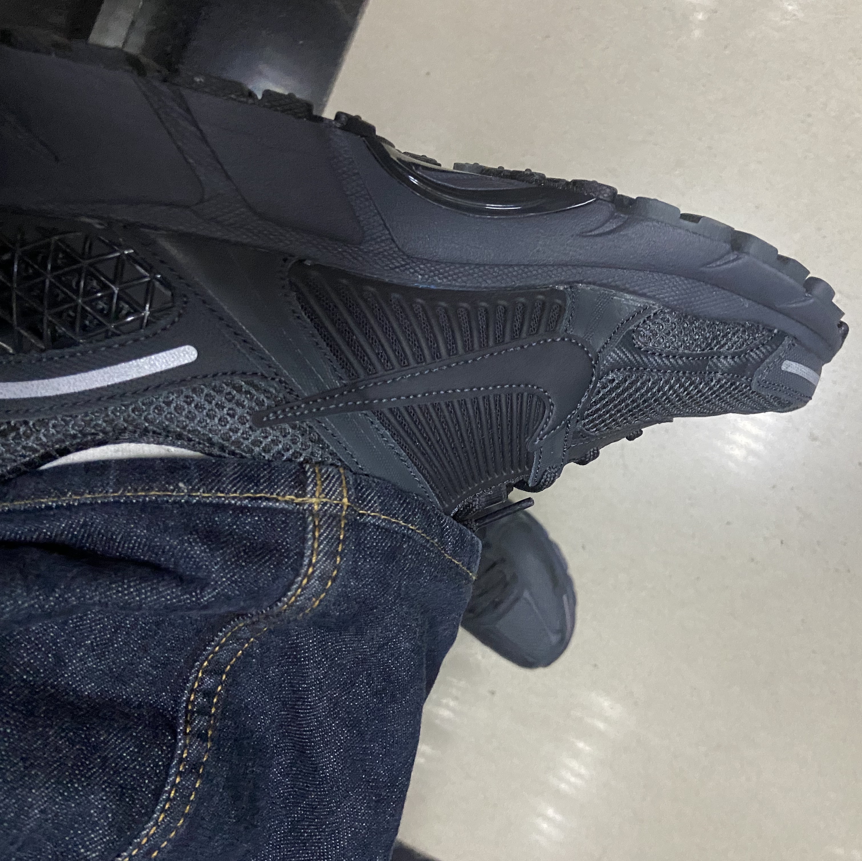 Nike Zoom Vomero 5 SP Anthracite 2023 착용 스타일