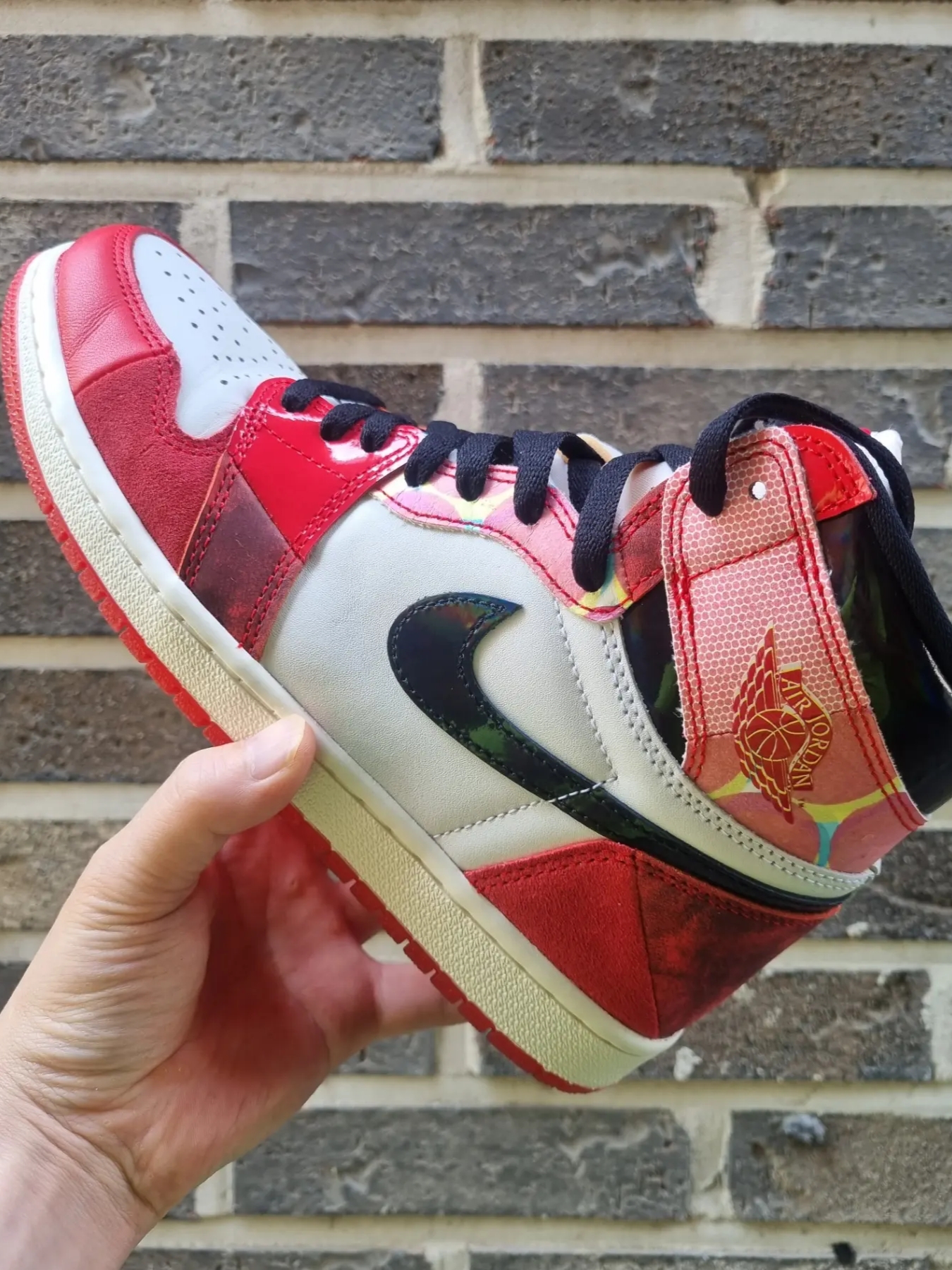 Jordan 1 Retro High Spider-Man Next Chapter 착용 스타일 - 4