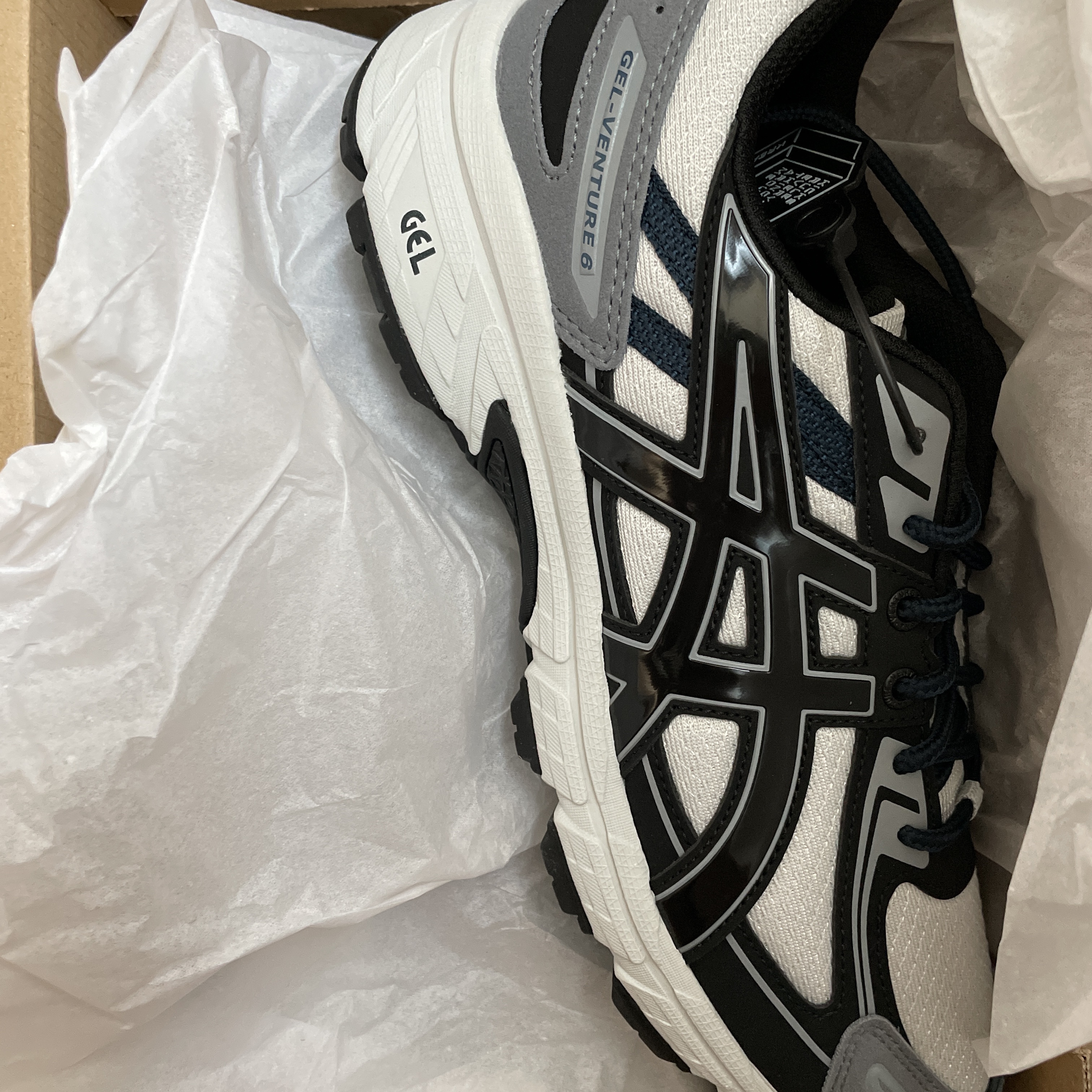 Asics Gel-Venture 6 SPS Glacier Grey 착용 스타일