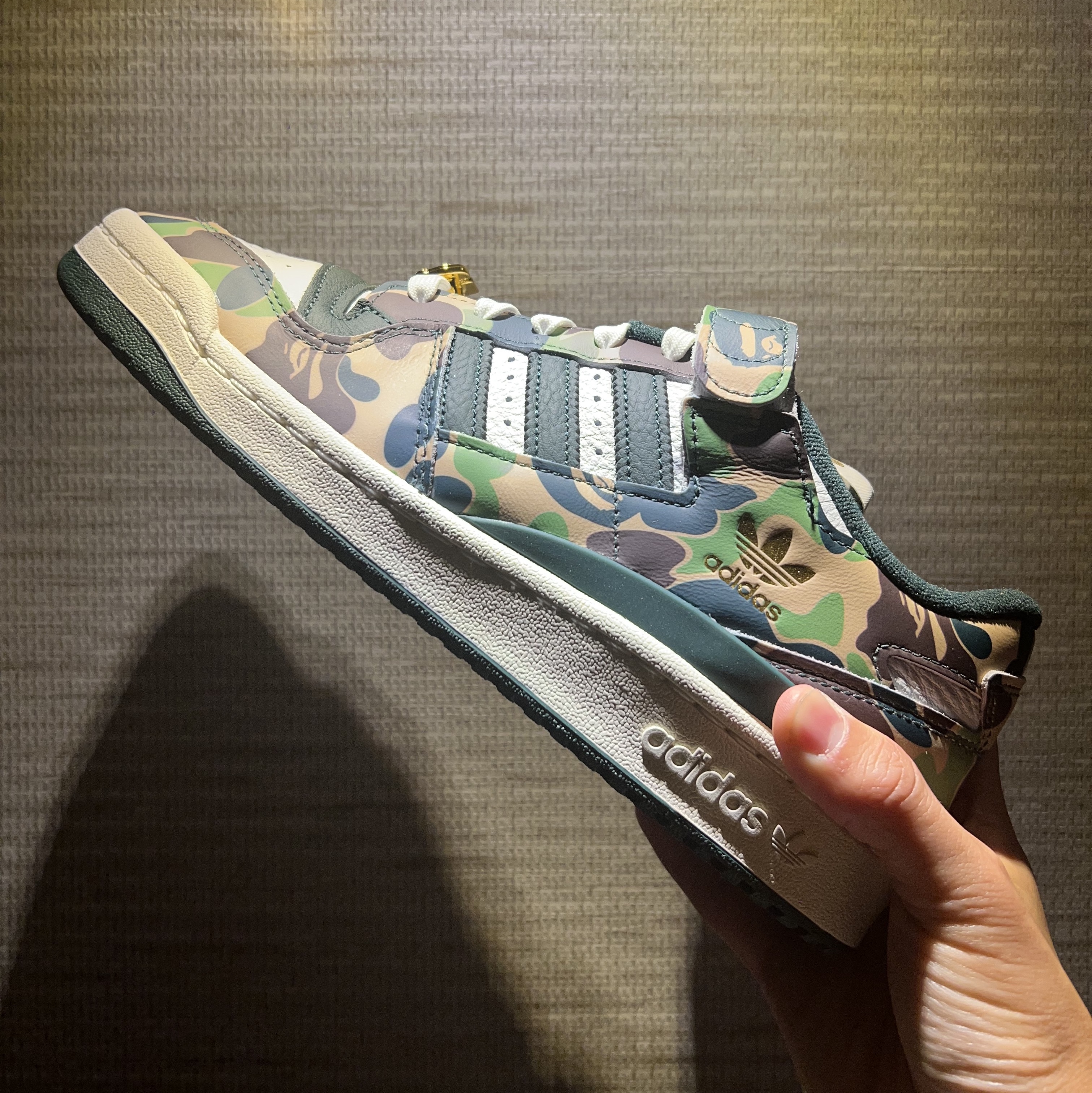 Adidas x BAPE Forum 84 Low Green Camo 착용 스타일