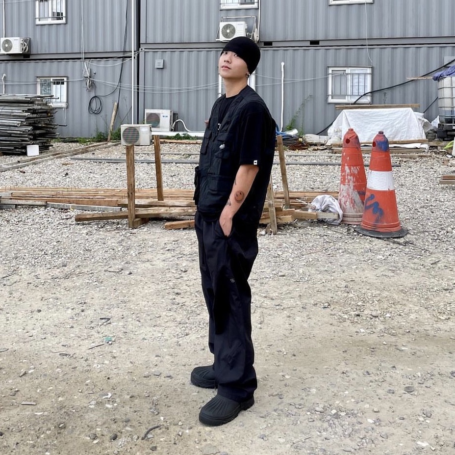 Axel Arigato Cryo Combat Boots Black 착용 스타일