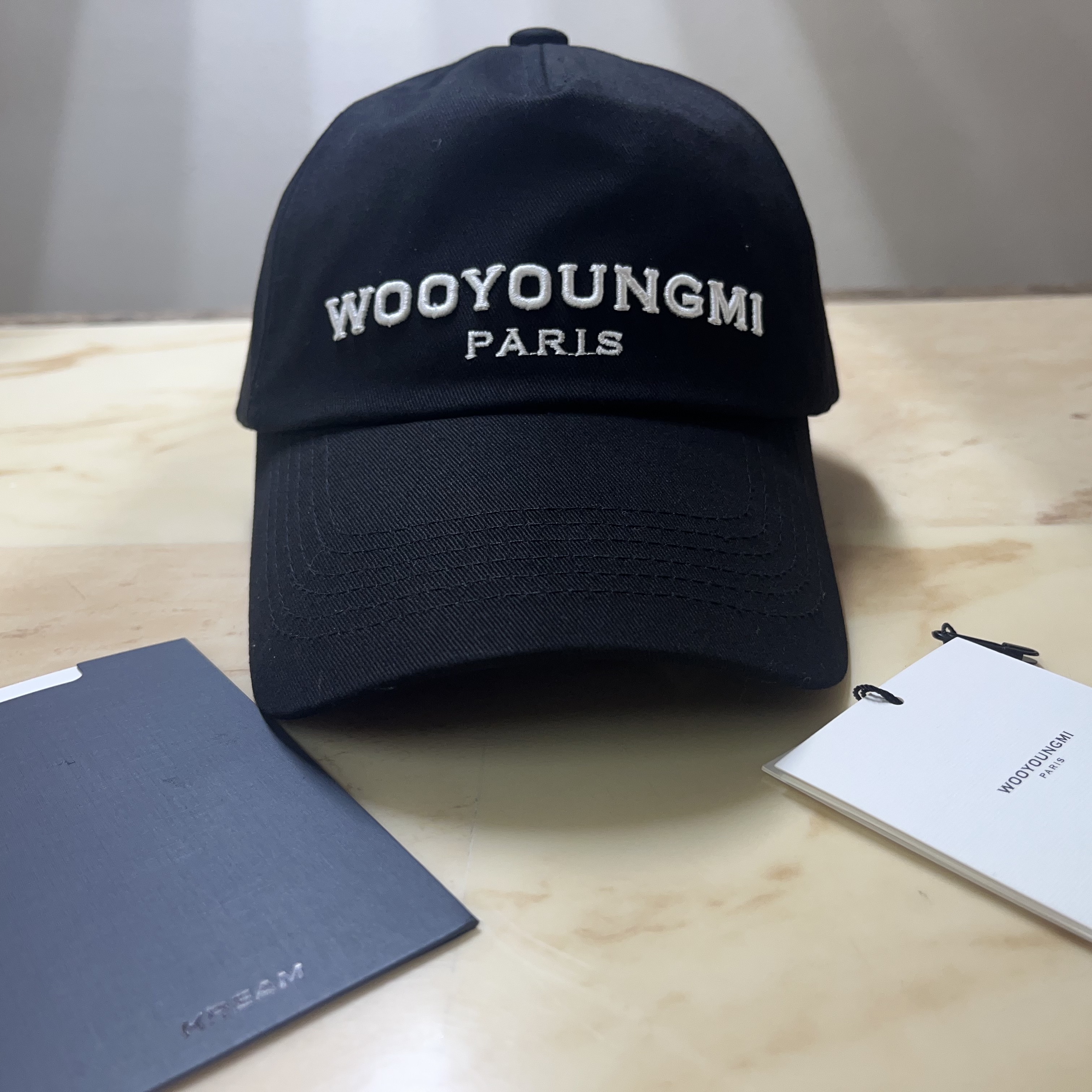 Wooyoungmi Embroidered Ball Cap Black - 23SS 착용 스타일 - 3