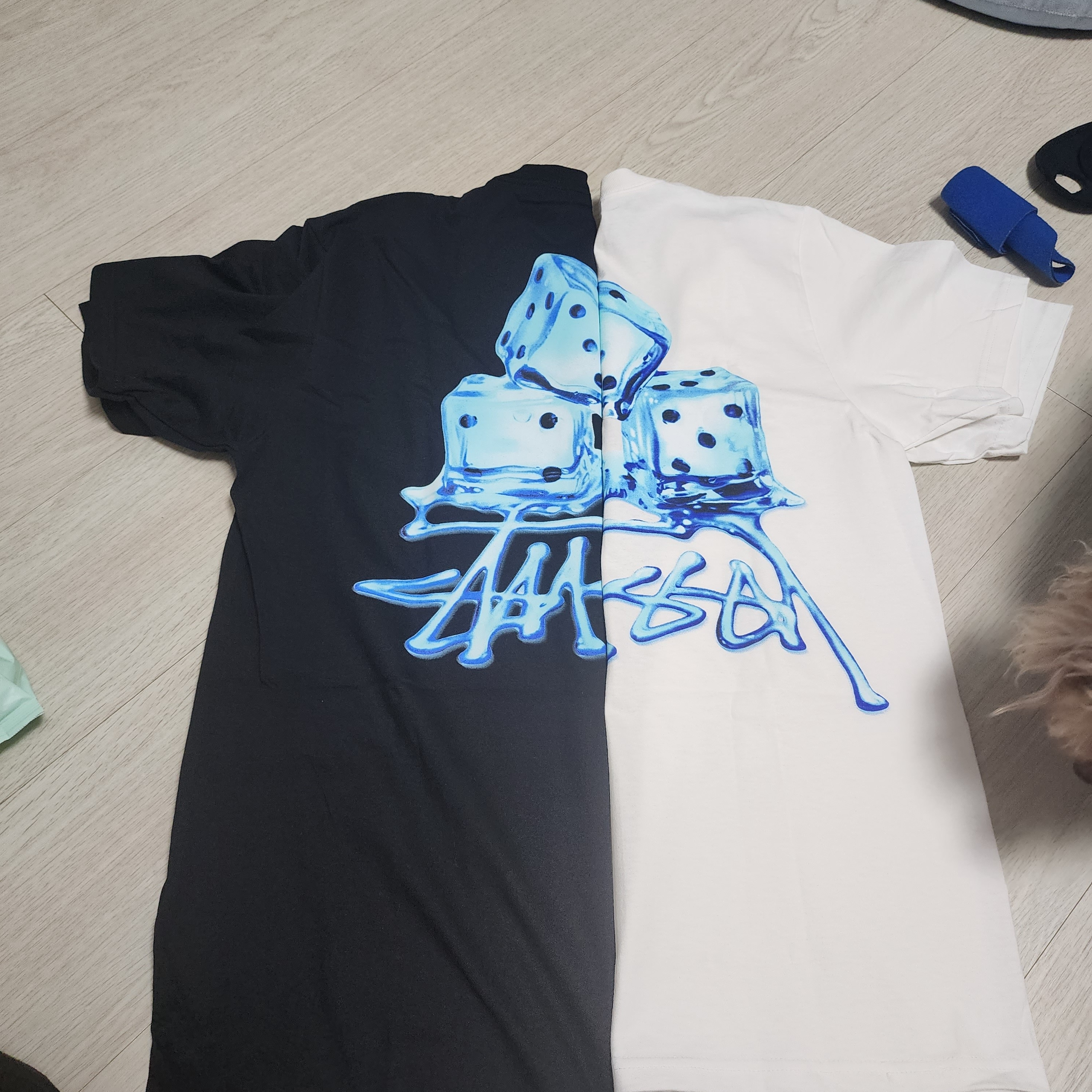 Stussy Melted T-Shirt Black 착용 스타일 - 2