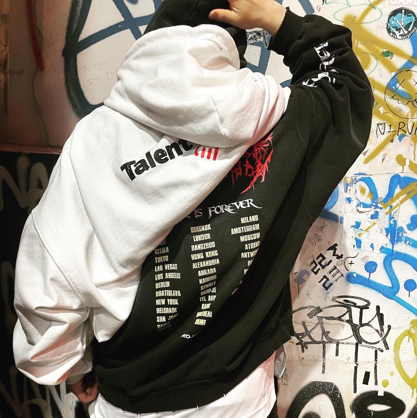 Project G/R Crow Worldtour Hoodie Washed Black 착용 스타일 - 1