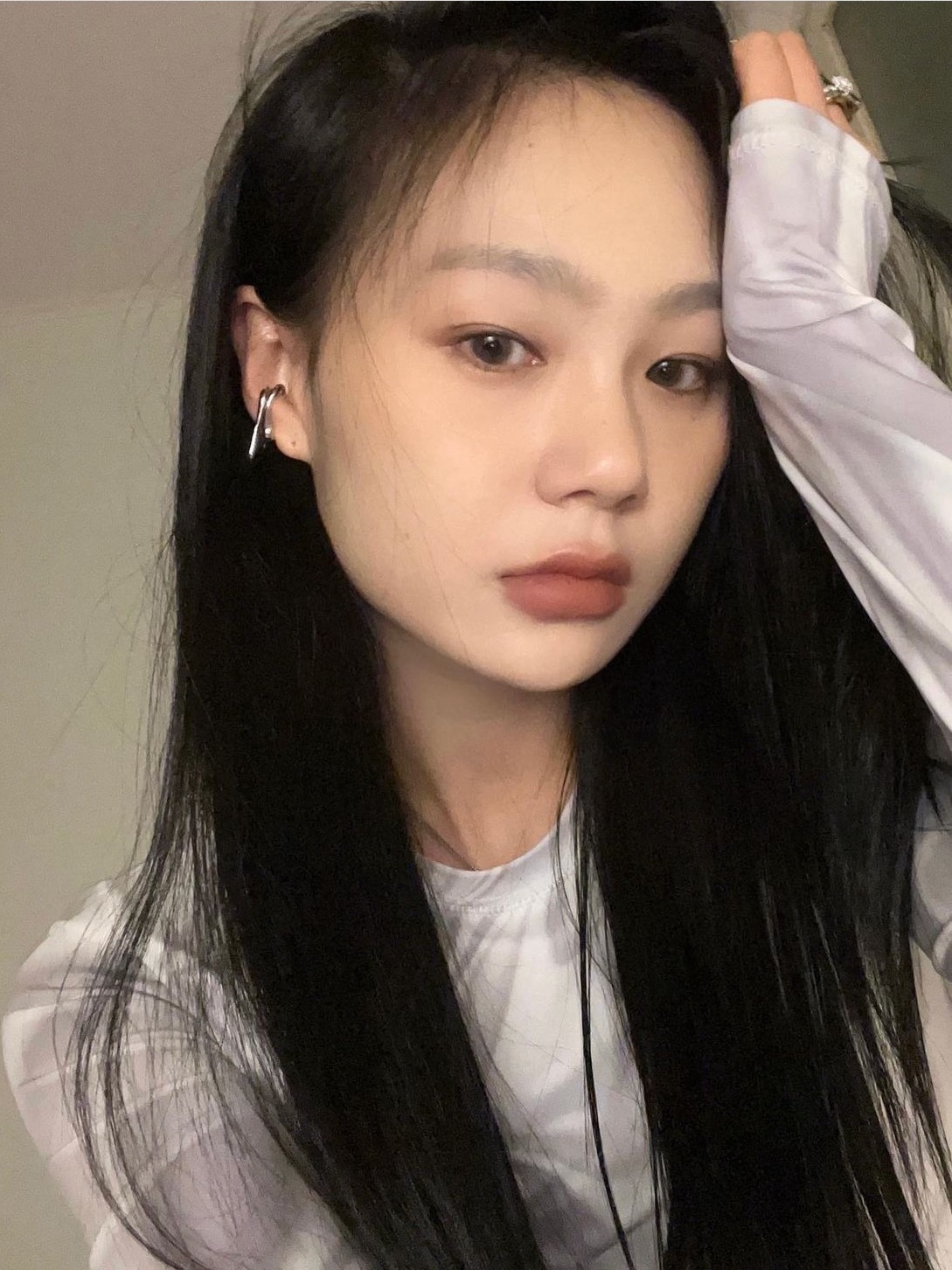 Sentiments No.330 Geometry Unbalance Earring Earcuff Set Silver 착용 스타일