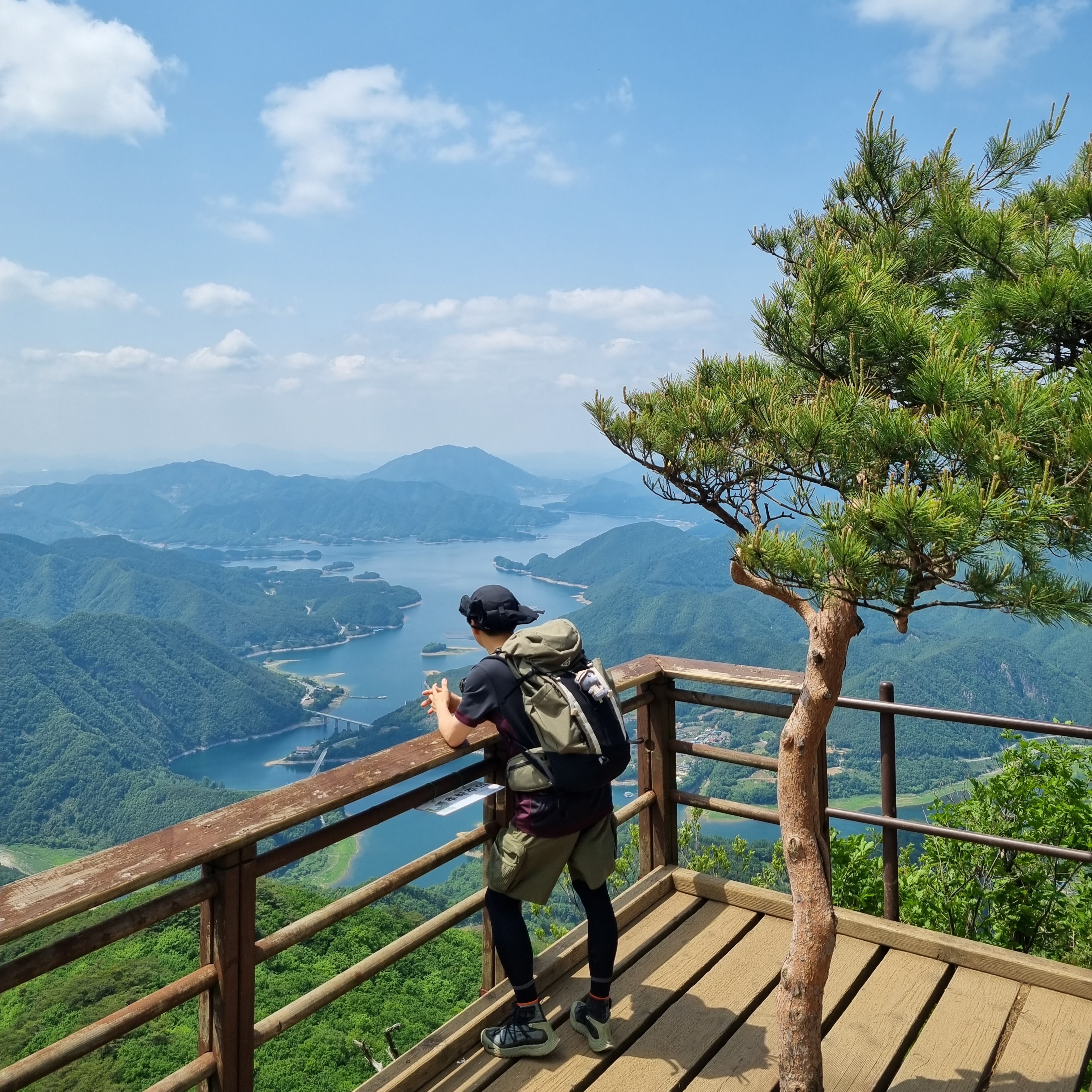 Nike ACG Terra Antarktik Gore-Tex Juniper Fog, Nike ACG 36 Backpack Medium Olive 착용 스타일 - 1