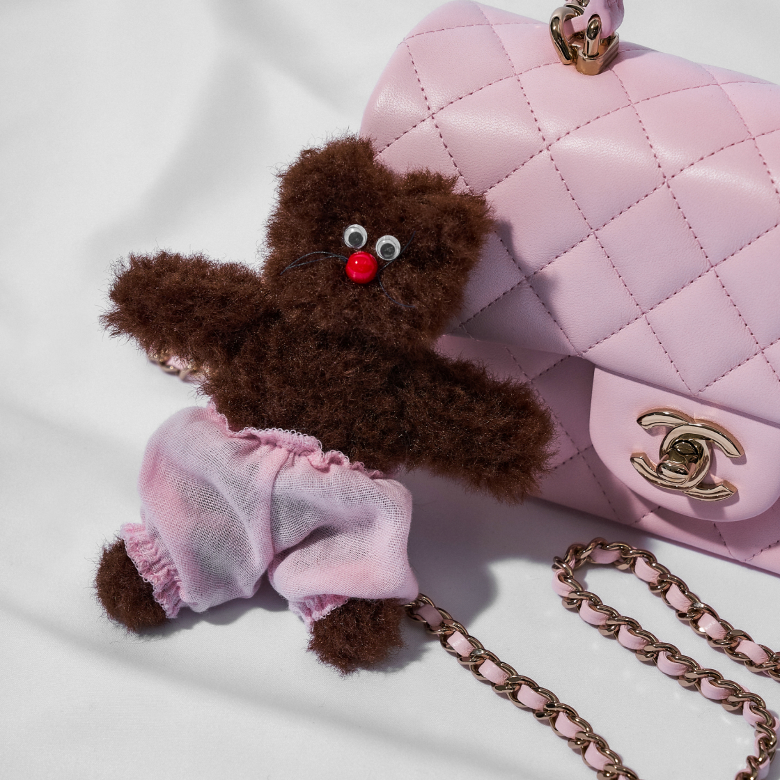 [KREAM 단독] 모남희 브레드 키링 핑크 빤쭈 브라운([KREAM 단독] Monamhee Bred Keyring with Pink Pants Brown) - 4