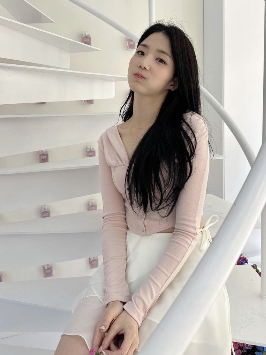 get shopping with me🛍️님의 스타일 - 2