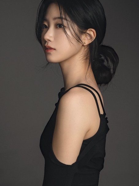 걸그룹 패션 수집가 🫧님의 스타일 - 2