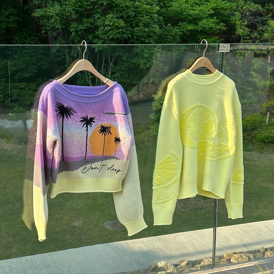 House of Sunny The Still Life Knit 착용 스타일
