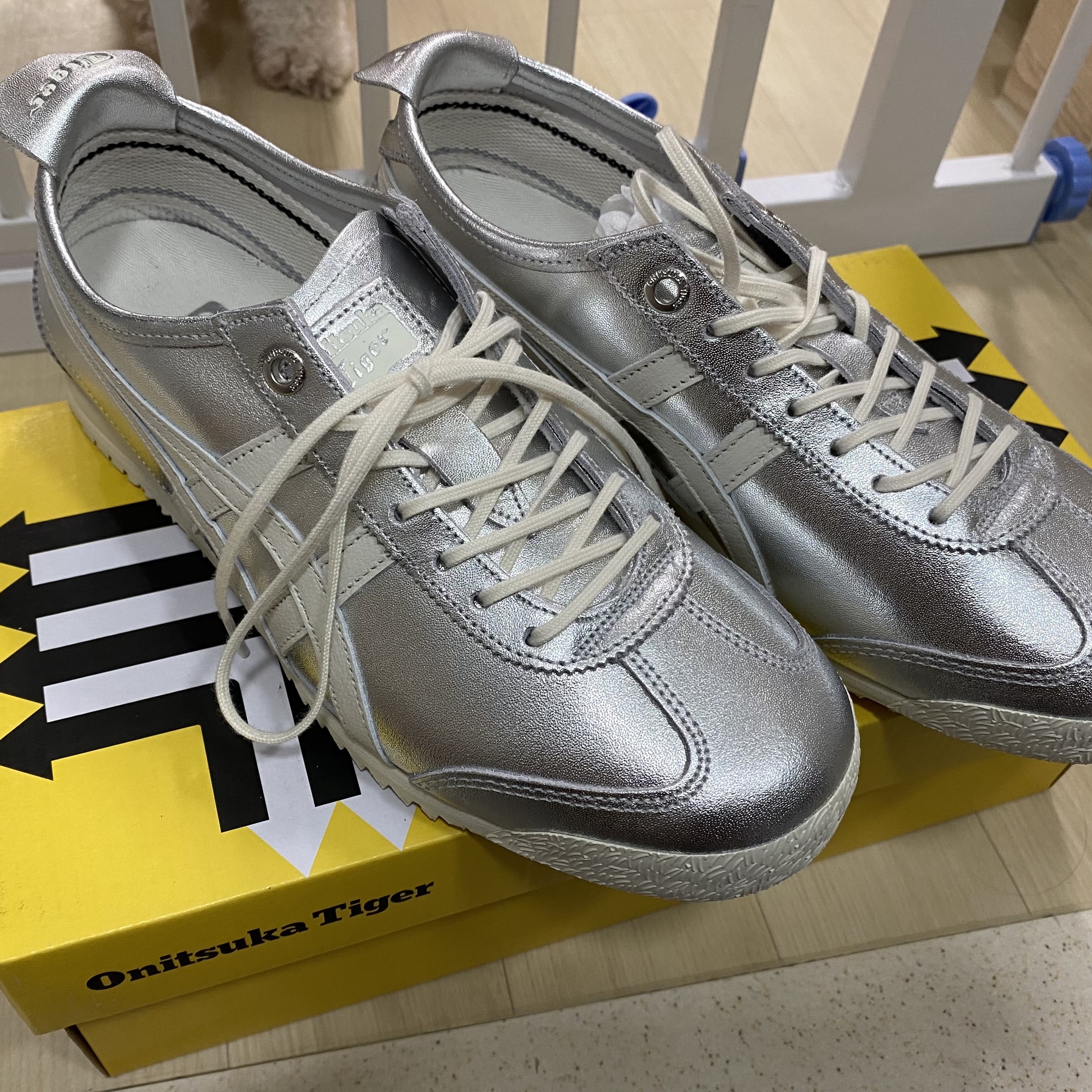 Onitsuka Tiger Mexico 66 SD Pure Silver 착용 스타일