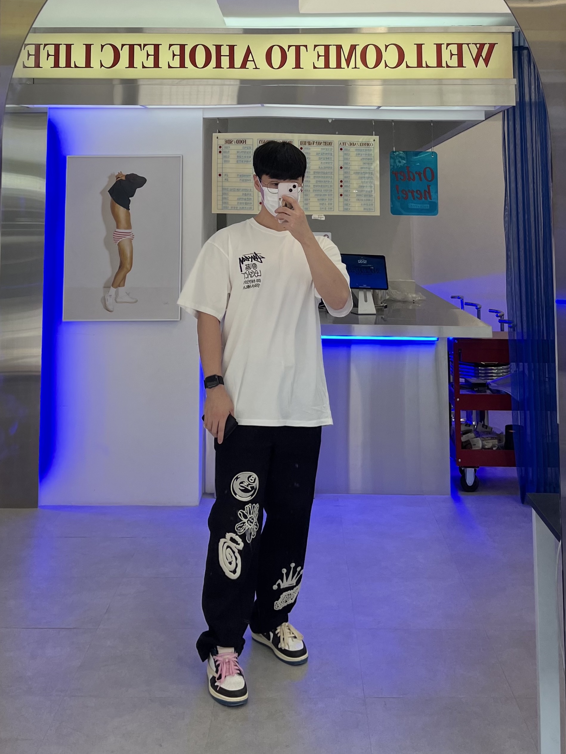 Stussy x Our Legacy Surfman Pig. Dyed T-Shirt Natural - 21FW, Stussy Noma Icon Beach Pants Washed Black 착용 스타일