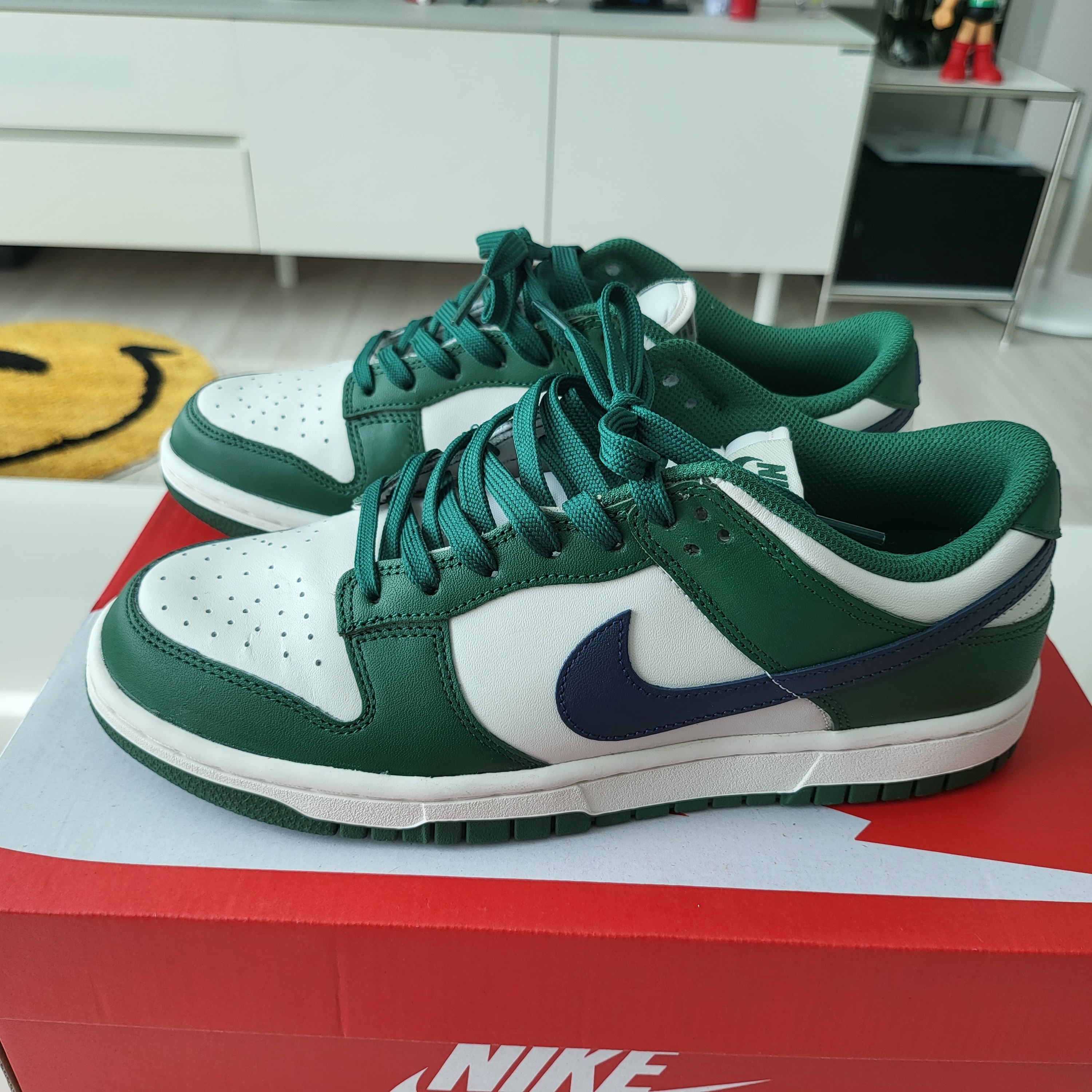 (W) Nike Dunk Low Gorge Green 착용 스타일 - 3