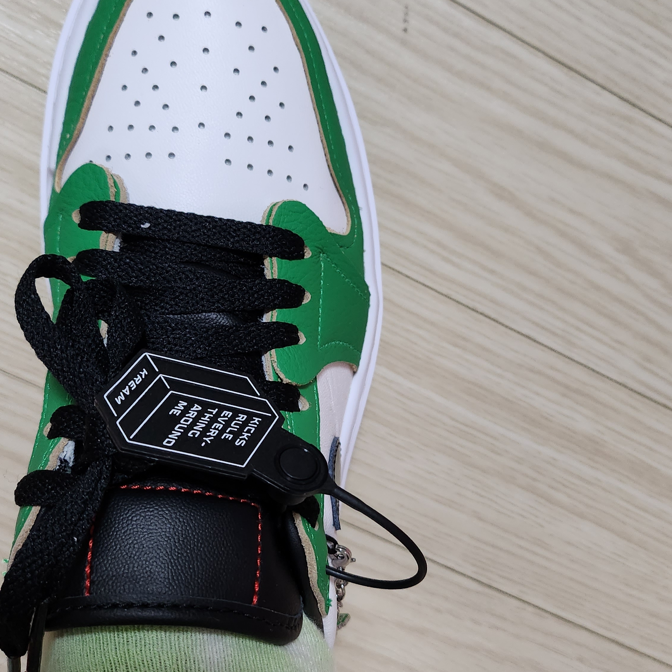 (W) Jordan 1 Elevate Low SE Lucky Green 착용 스타일 - 4