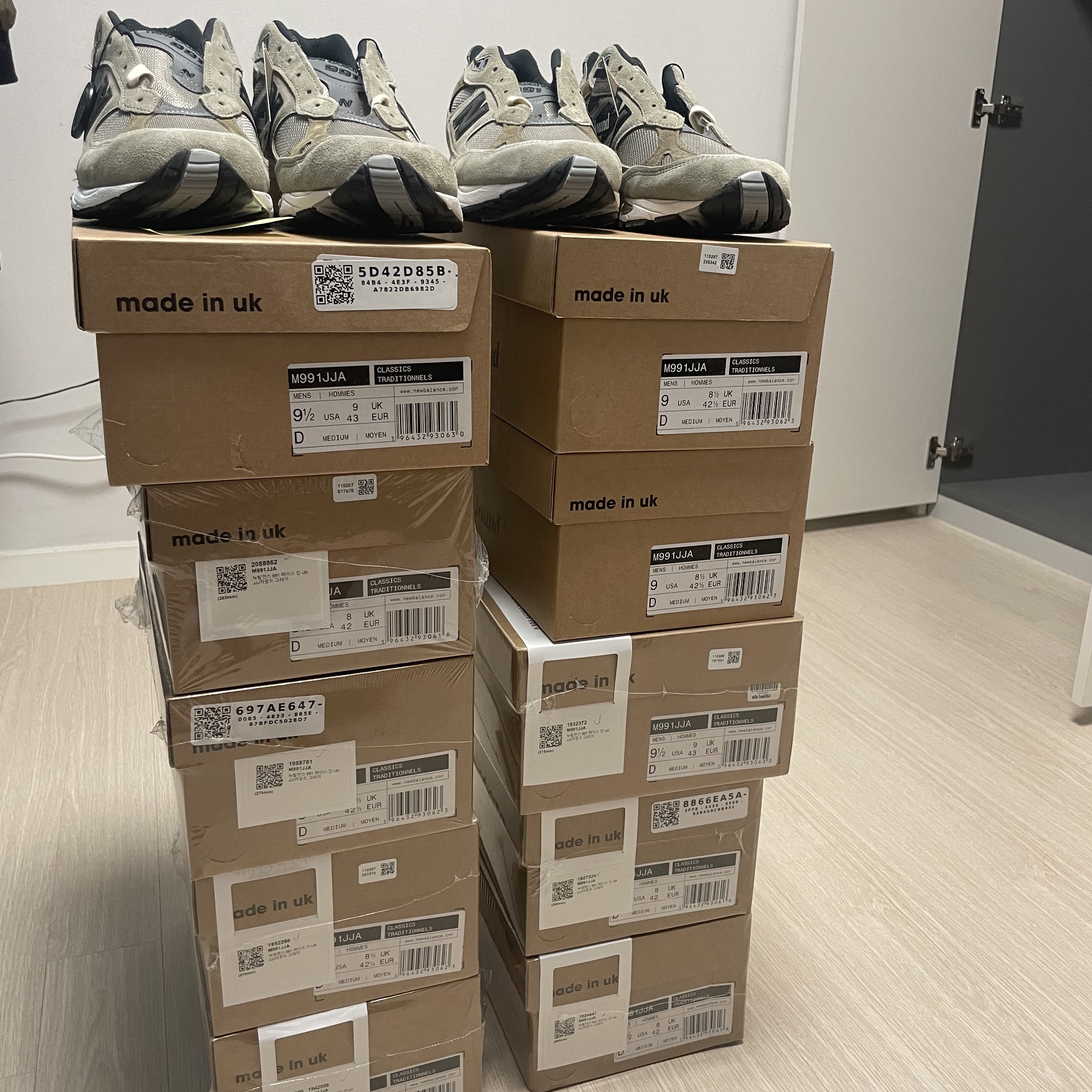 New Balance x JJJJound 991 Made in UK Grey 착용 스타일
