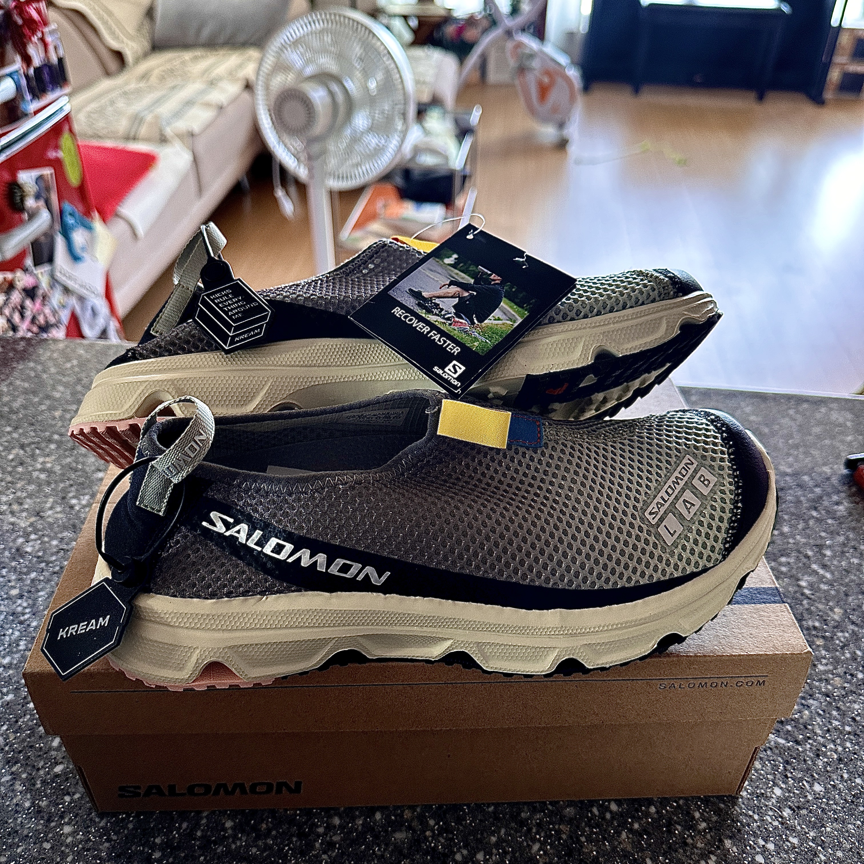 Salomon RX Moc 3.0 Pewter Desert 착용 스타일