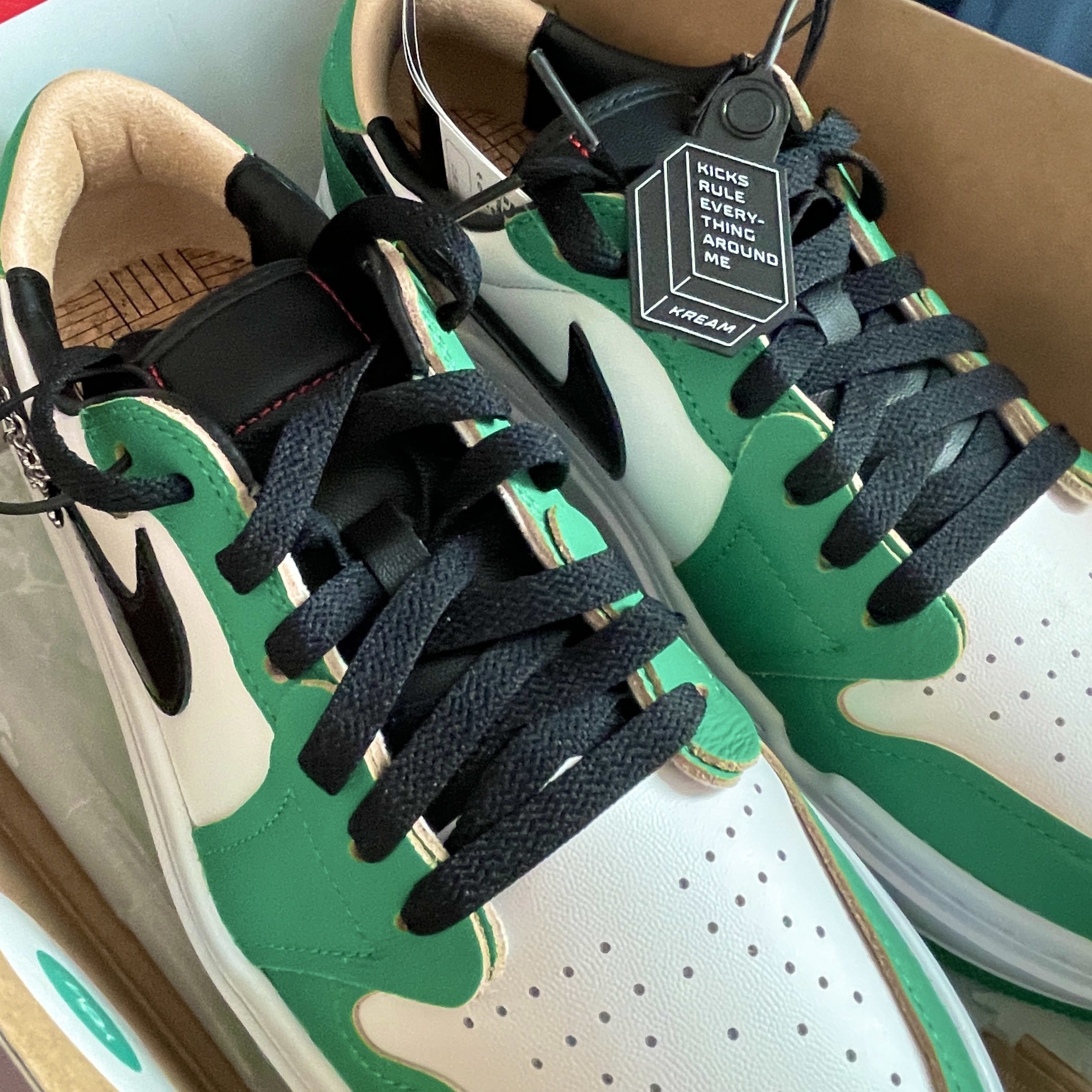 (W) Jordan 1 Elevate Low SE Lucky Green 착용 스타일