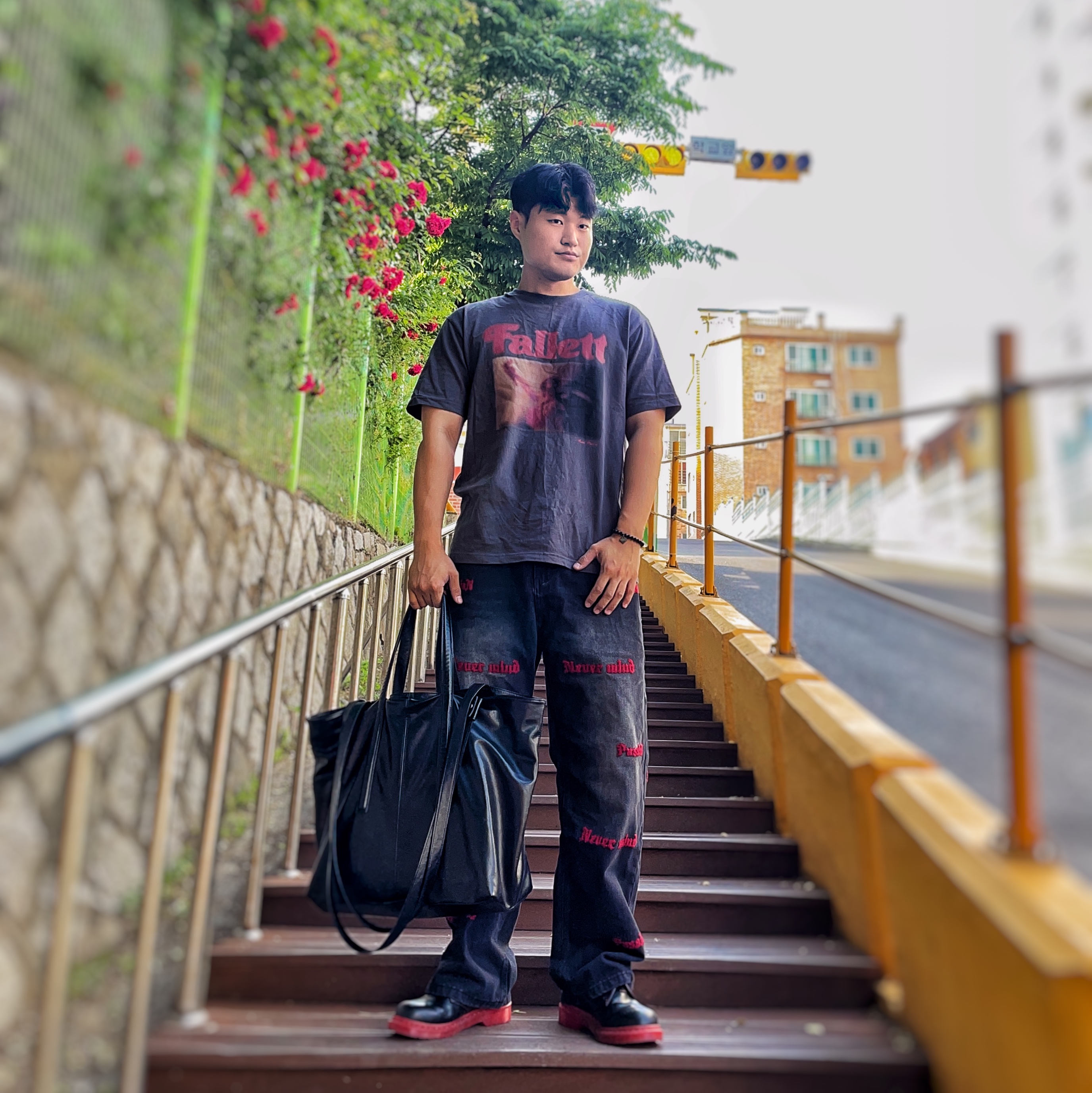 Dr. Martens x Clot 1461 Black Red 착용 스타일