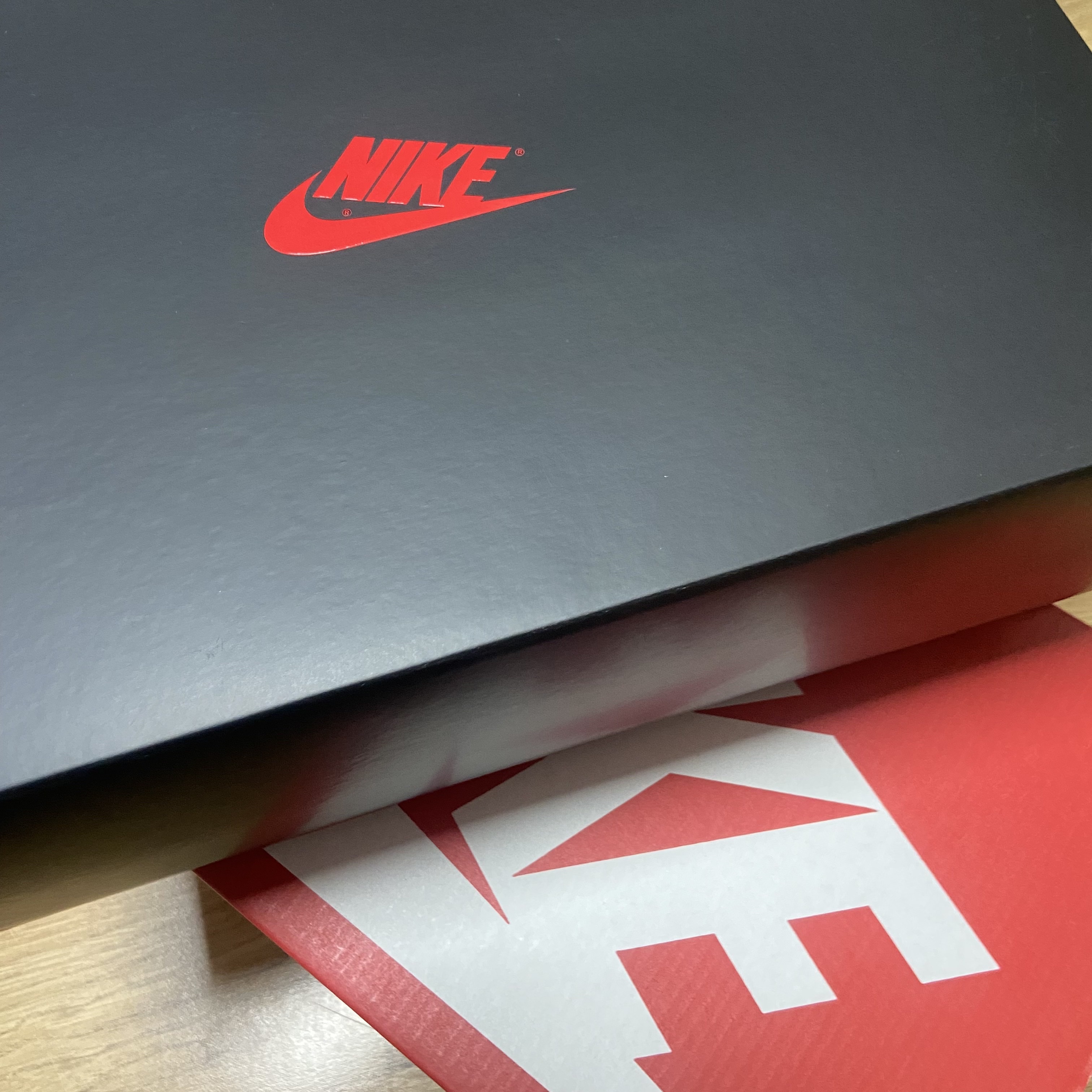 (W) Jordan 1 Elevate Low White Wolf Grey, Nike Dunk Low Retro Black 착용 스타일