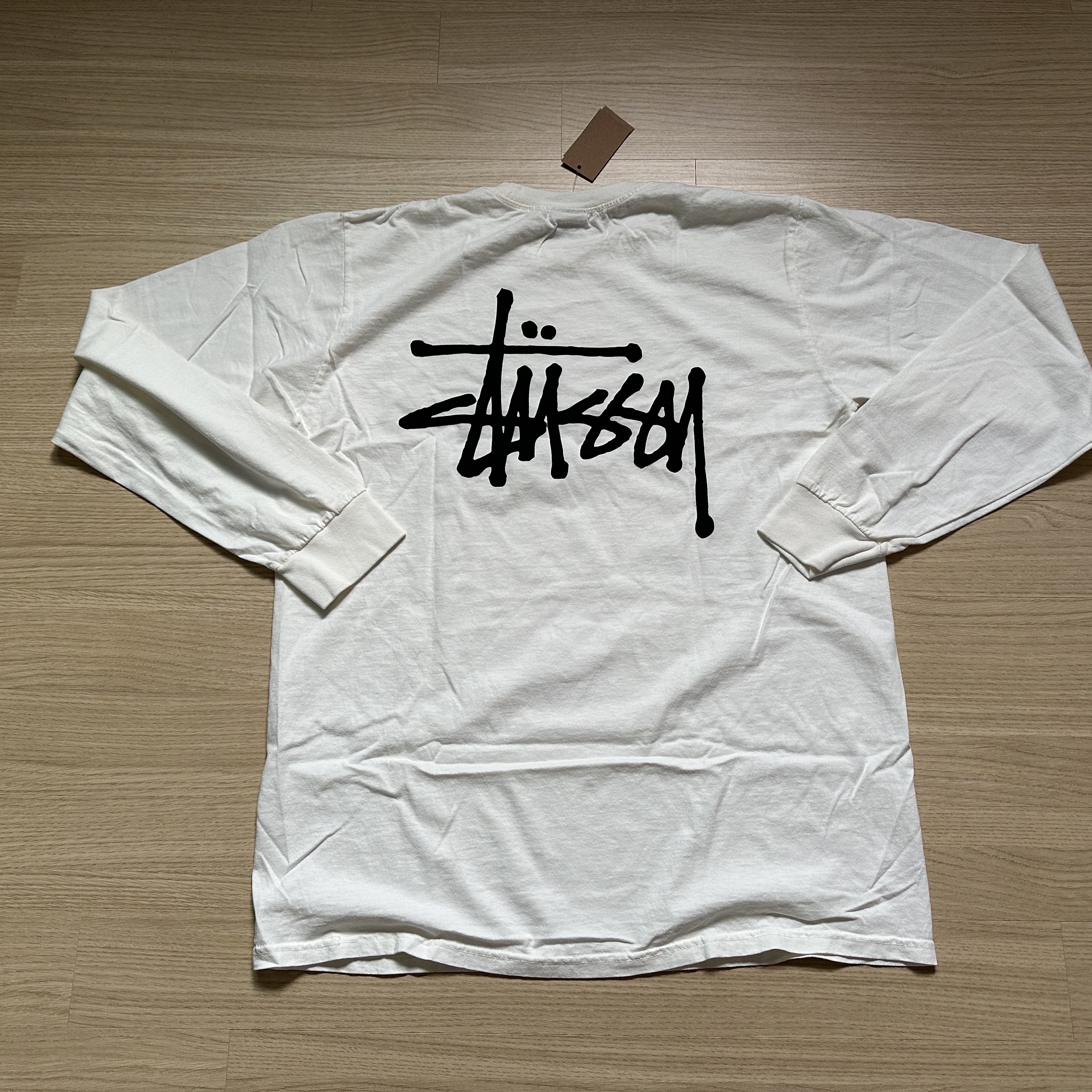 Stussy Basic Stussy Pigment Dyed LS T-Shirt Natural 2023 착용 스타일 - 2