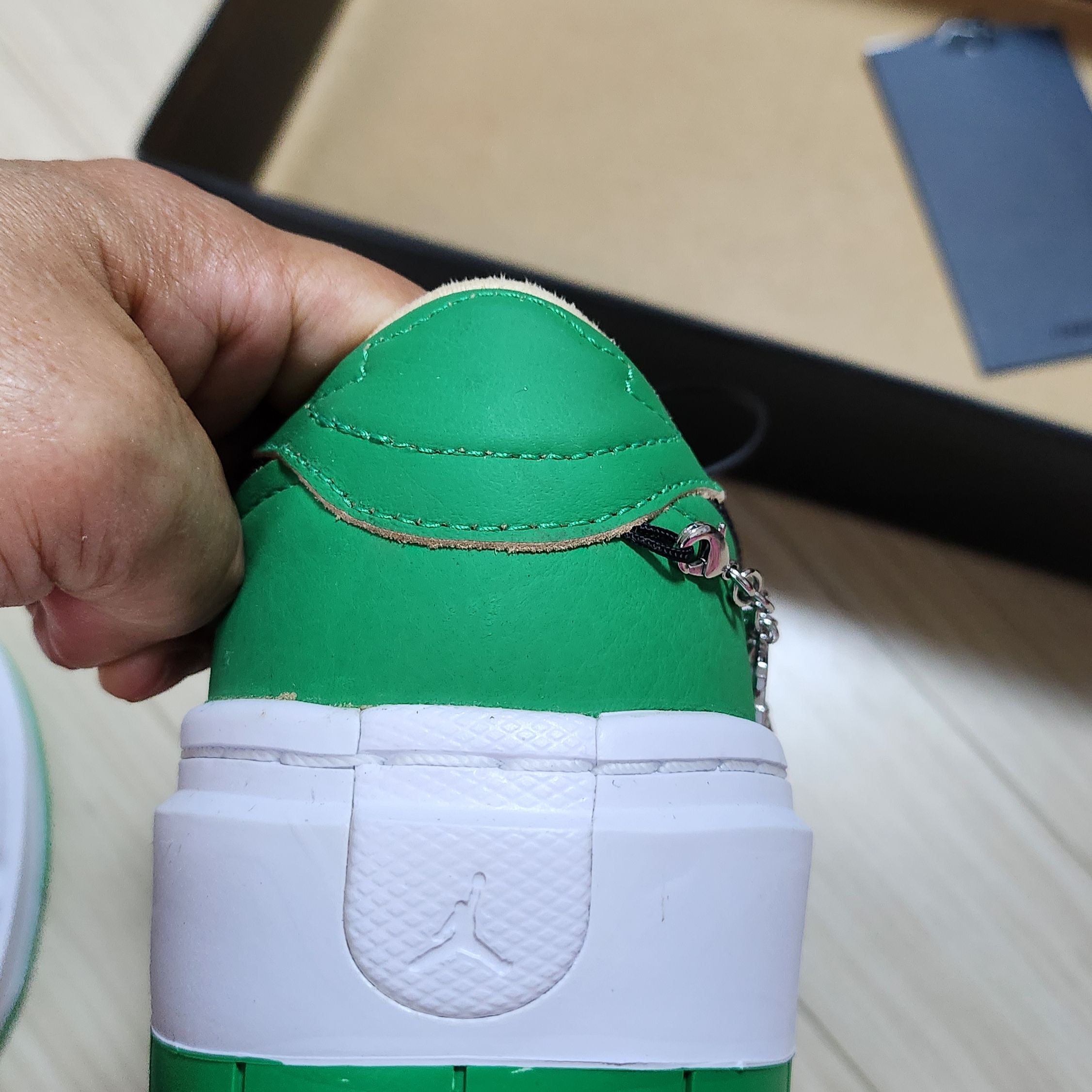 (W) Jordan 1 Elevate Low SE Lucky Green 착용 스타일 - 3