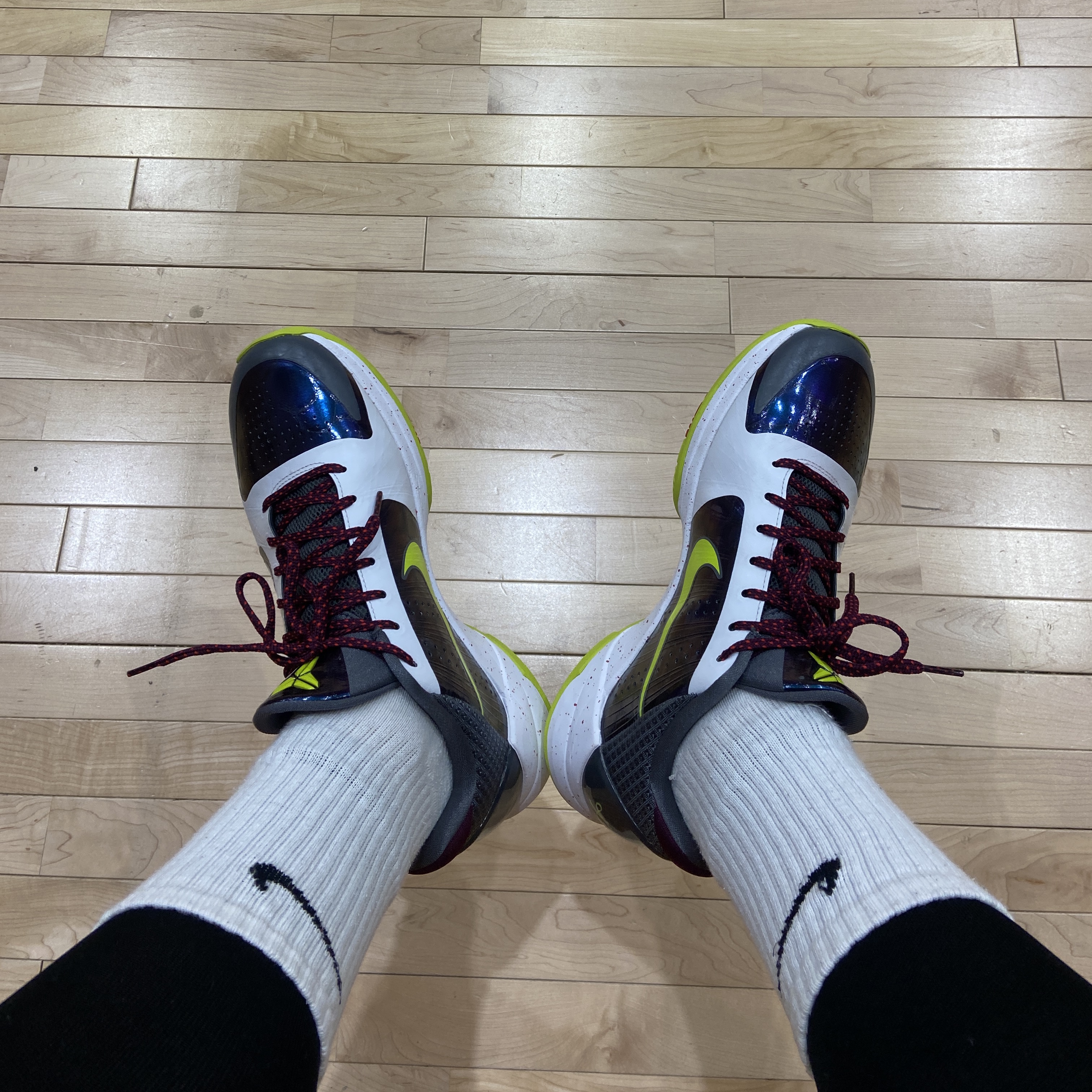Nike Kobe 5 Protro Chaos 착용 스타일 - 1