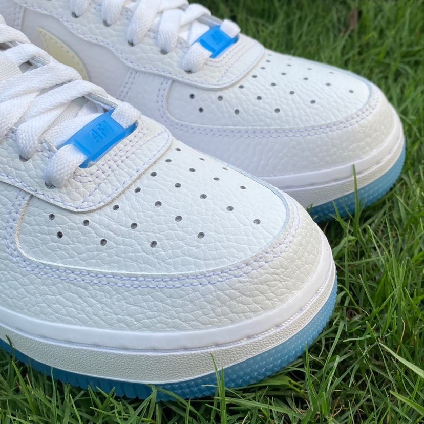 (W) Nike Air Force 1 '07 LX Photochromic 착용 스타일 - 4